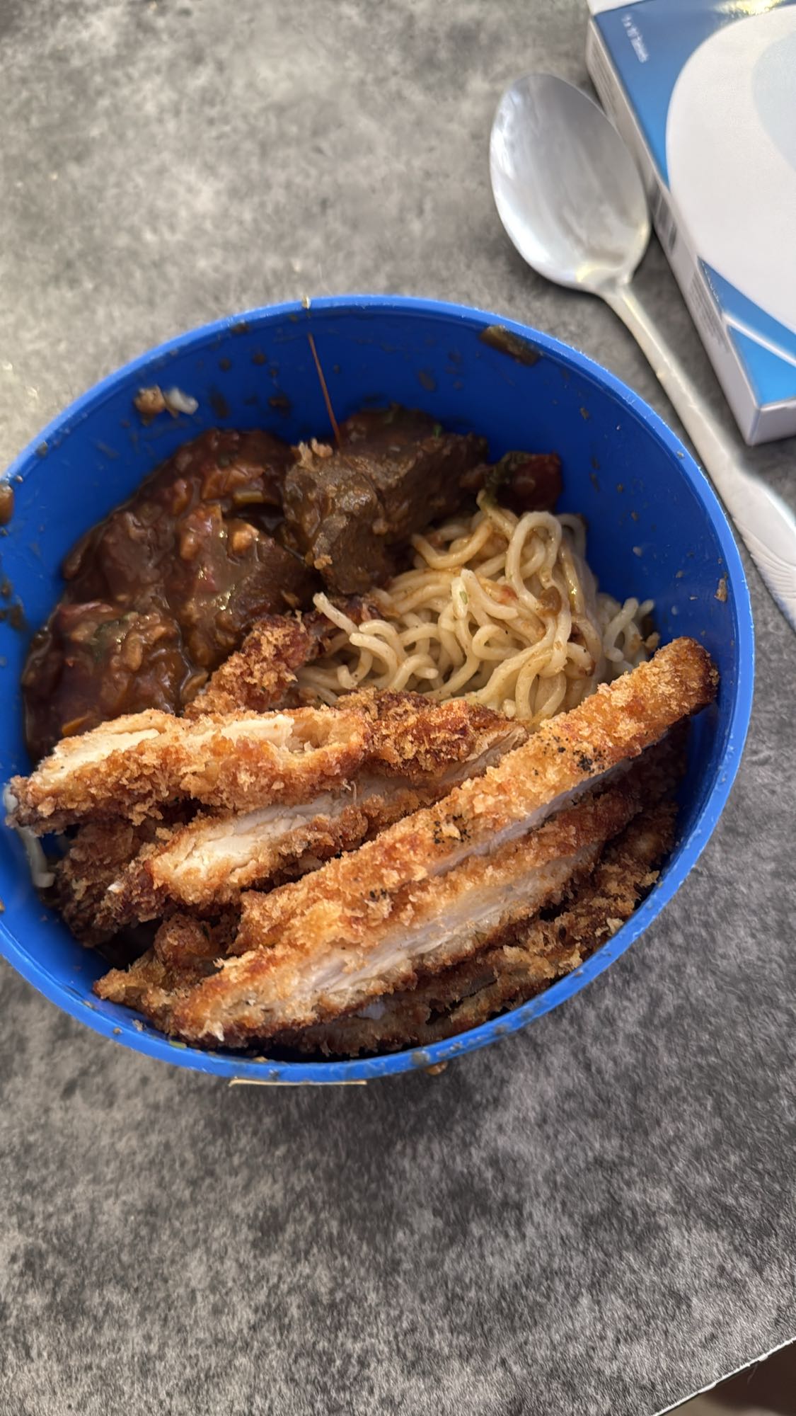 Katsu curry noodles bowl
