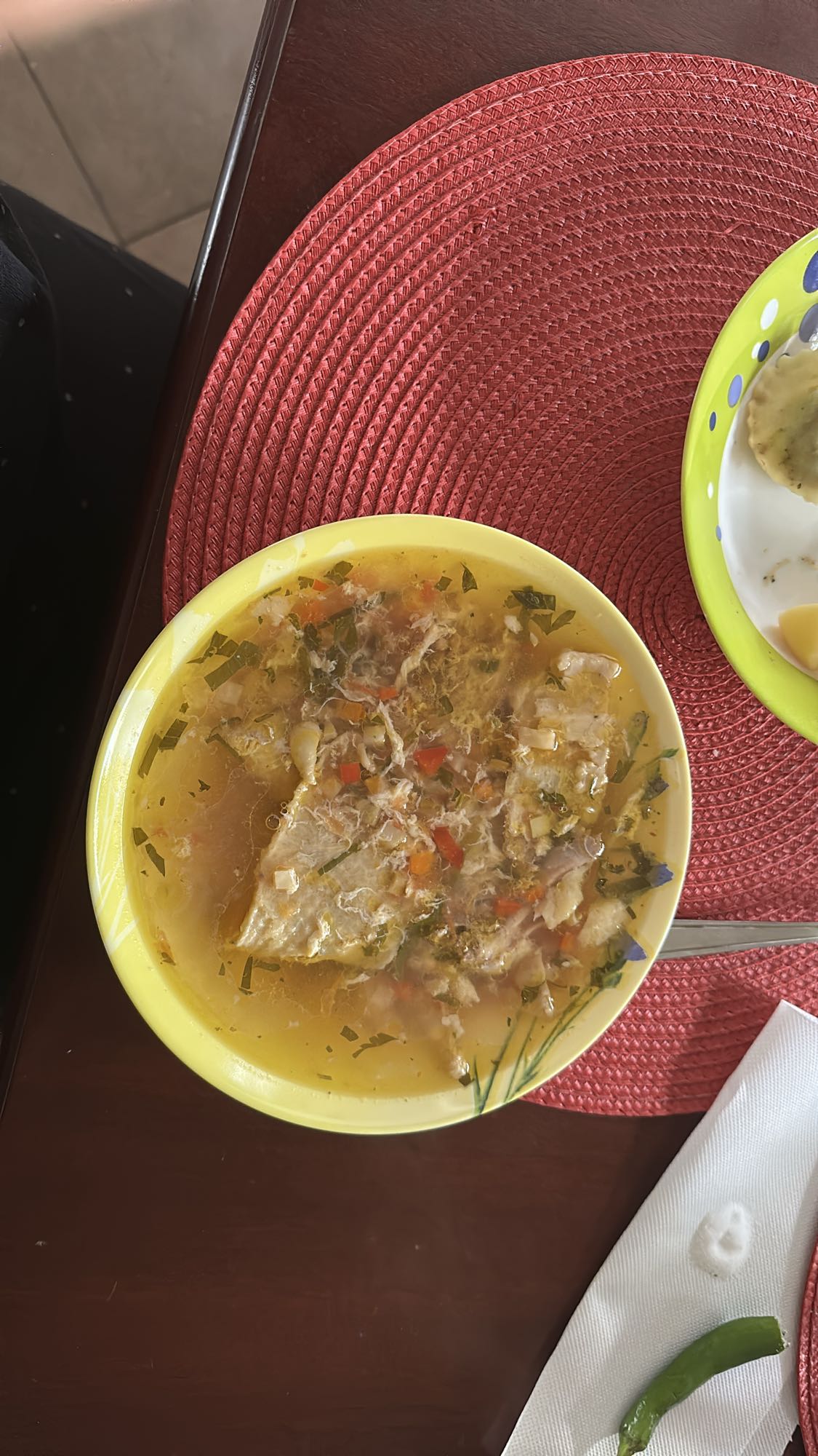 Ciorbă de pui cu legume