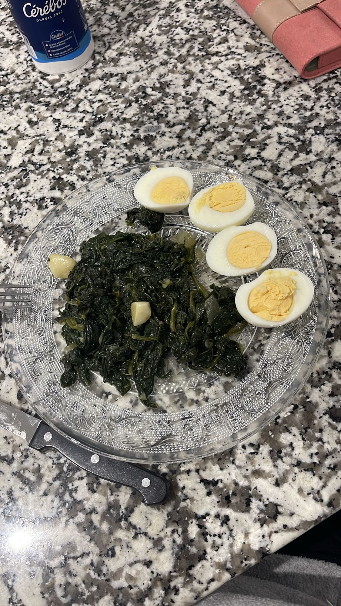 Œufs et épinards