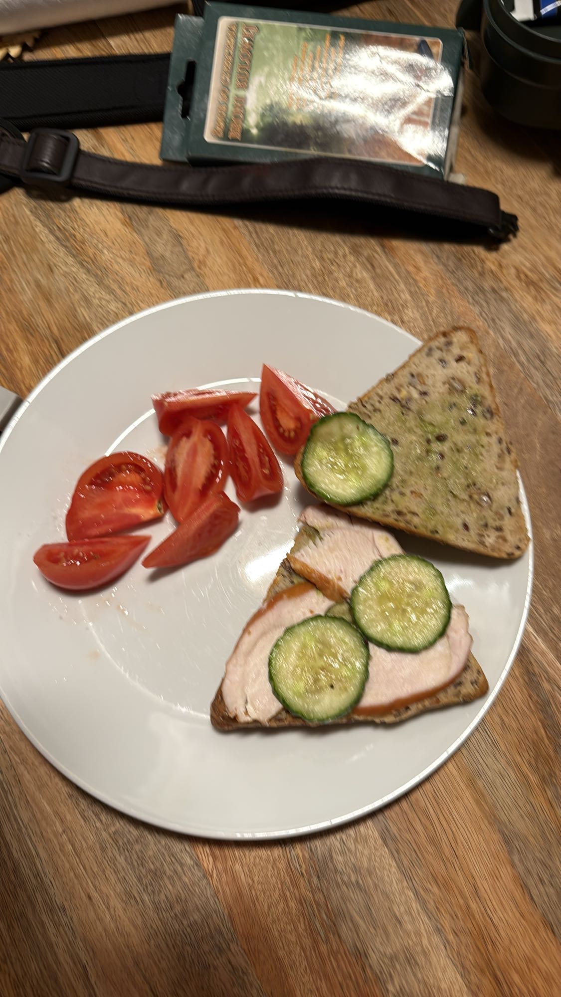 Kanapka z indykiem i warzywami