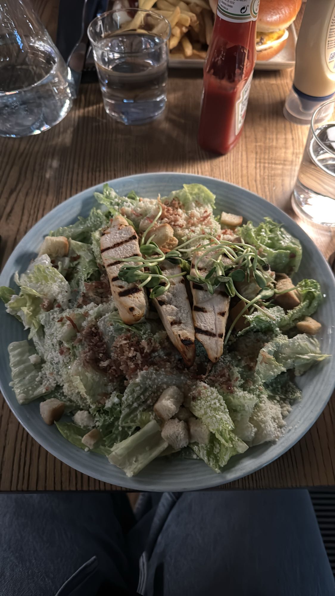 Kyckling caesarsallad