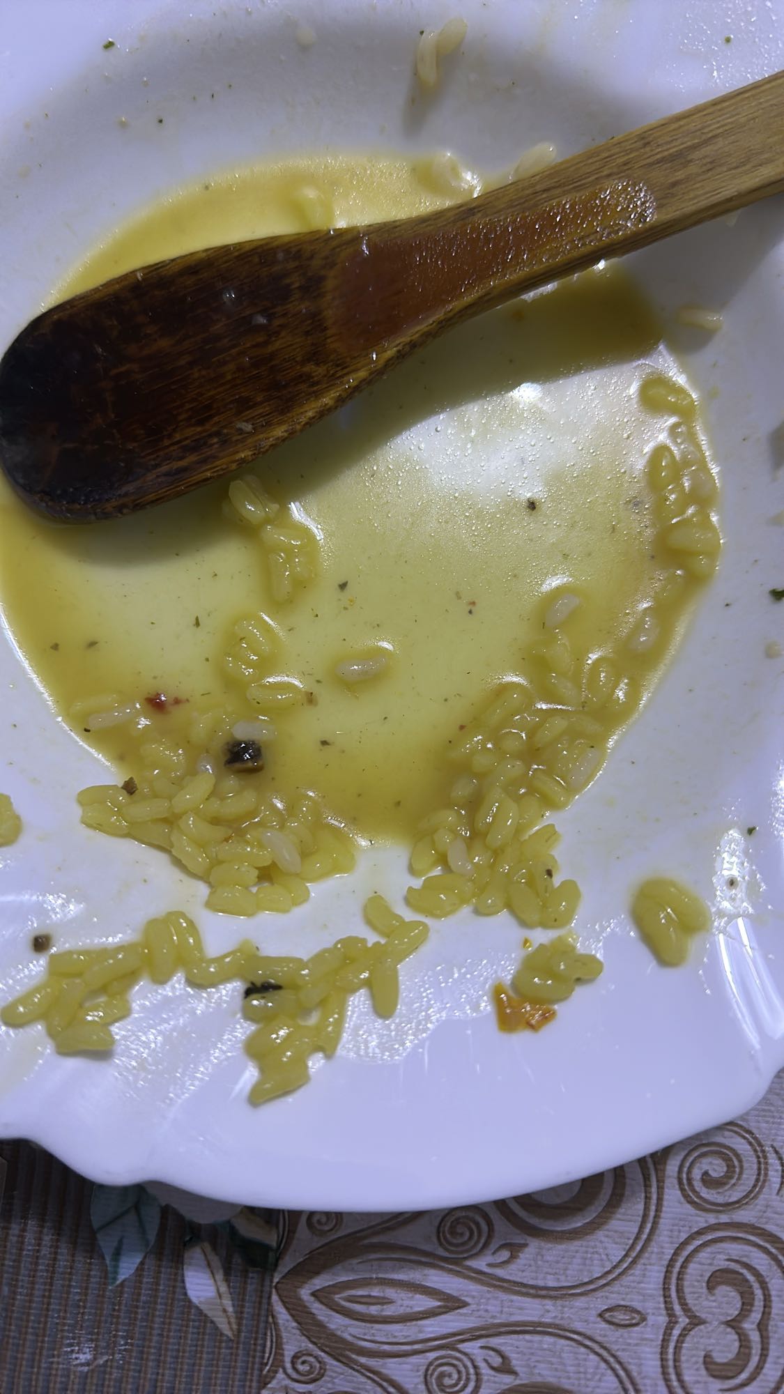 Pirinçli çorba tabağı