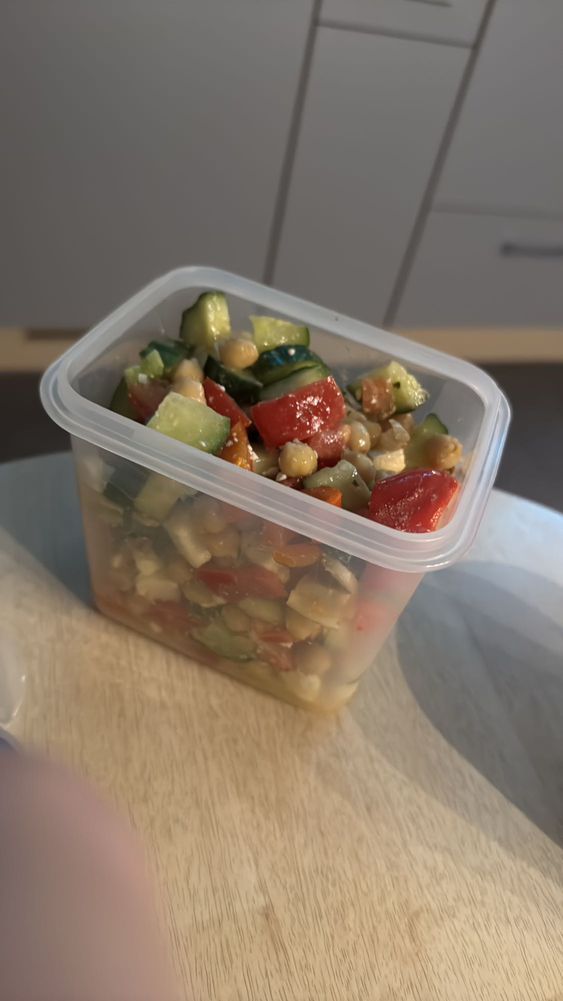 Kichererbsen-Gemüse-Salat