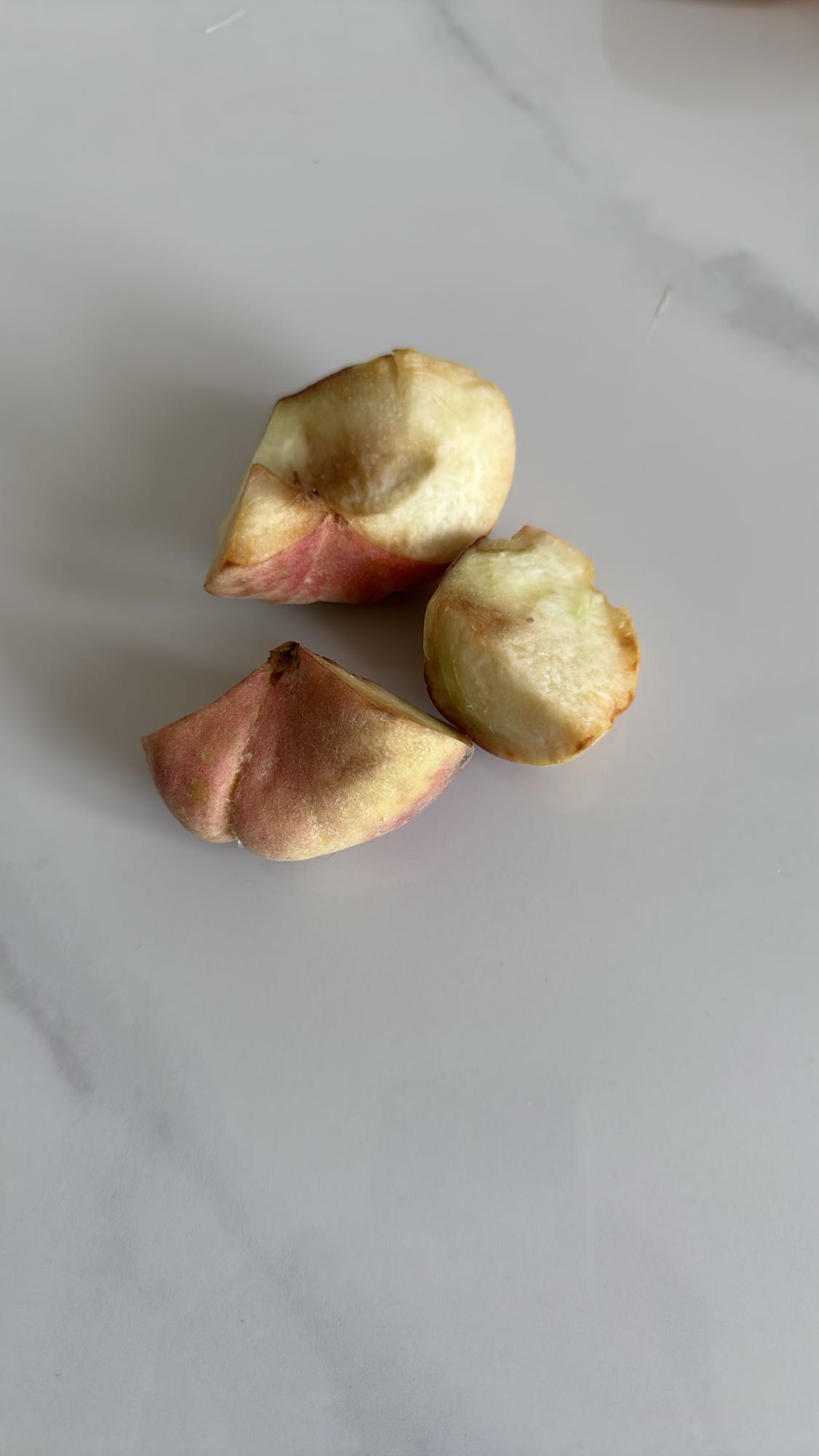 кусочки персика