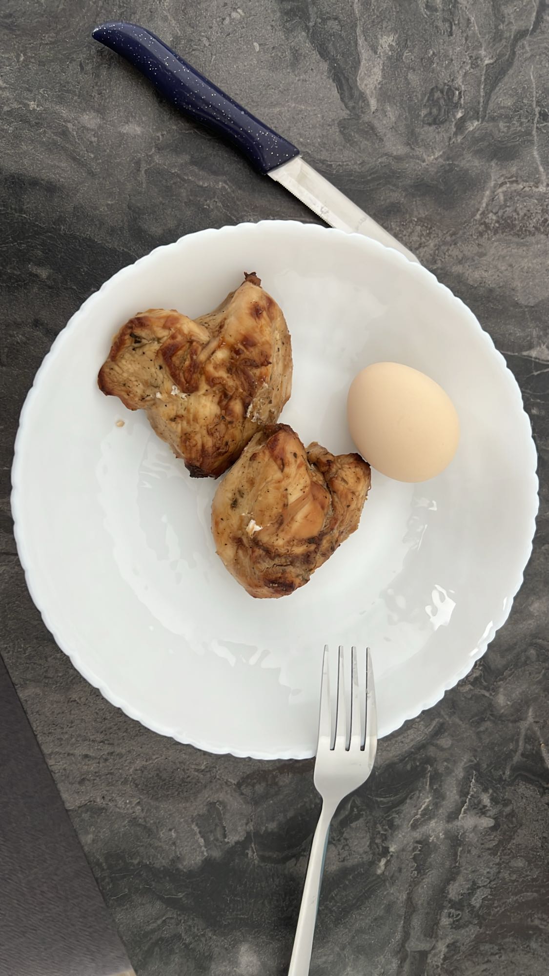 Հավի կրծքամիս և ձու