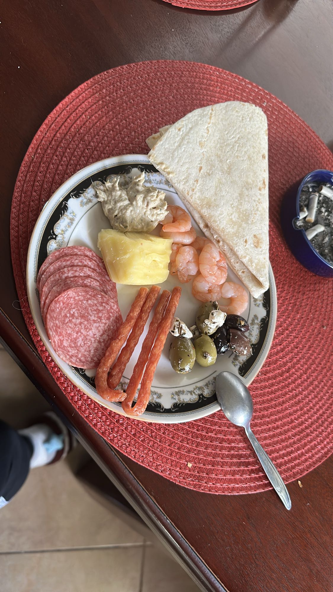 Platou aperitiv mixt