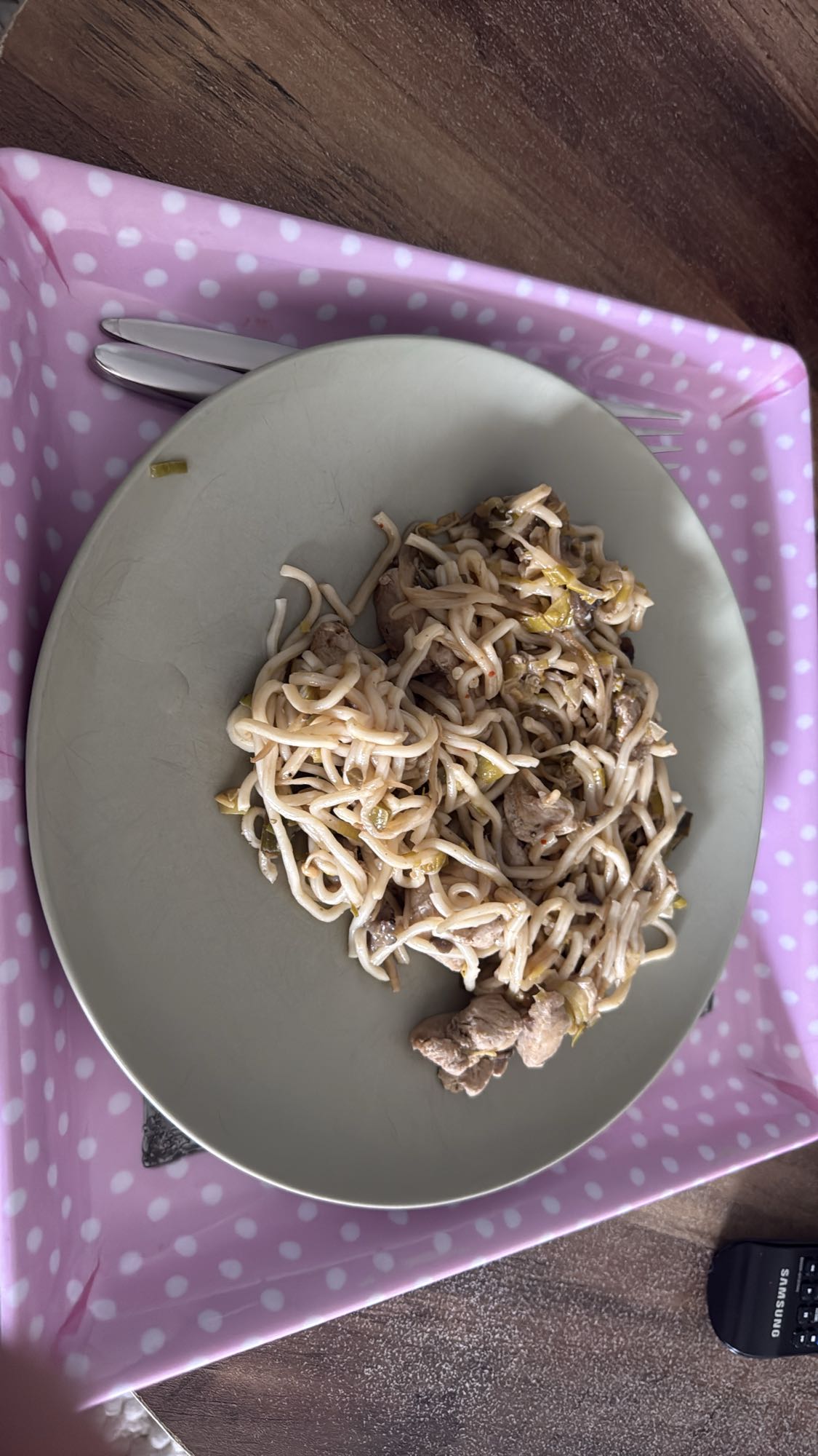 Nouilles sautées au poulet