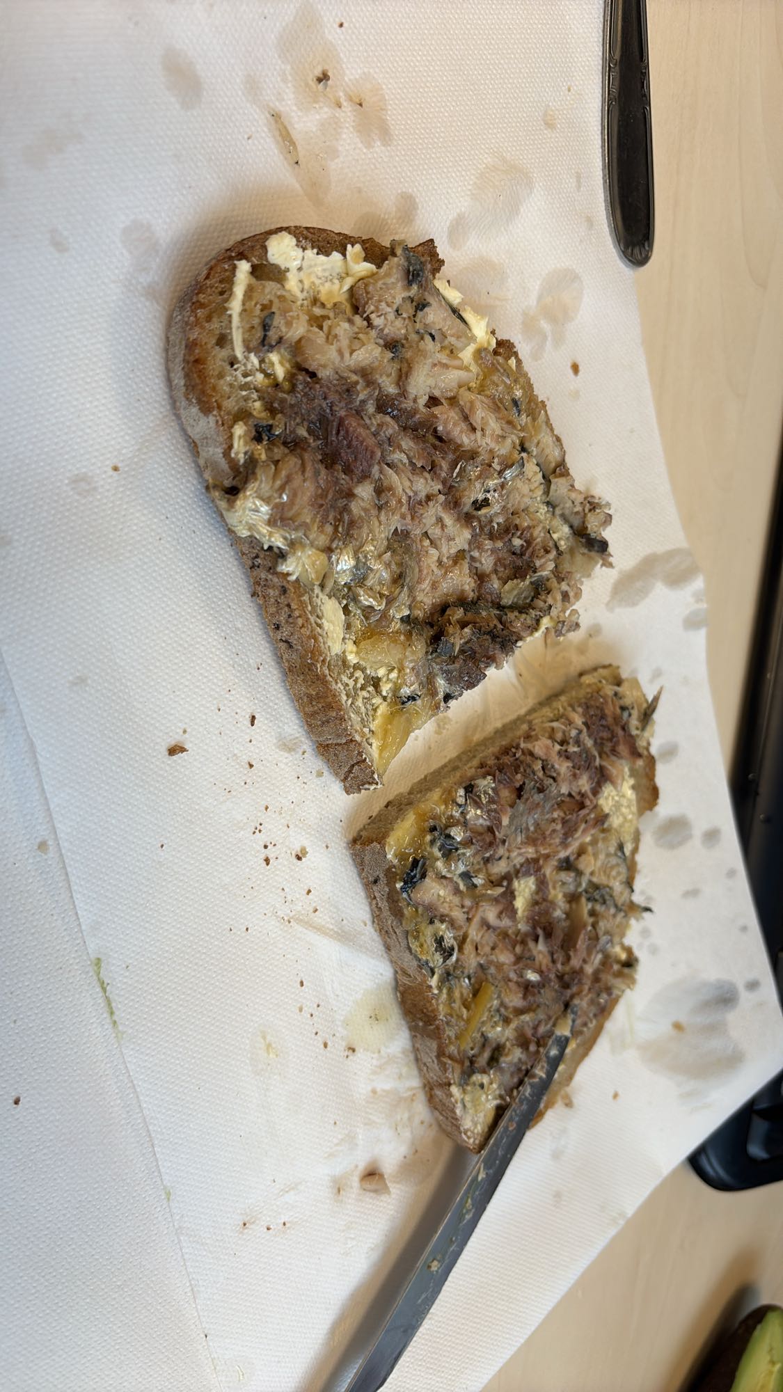 Tartines aux sardines