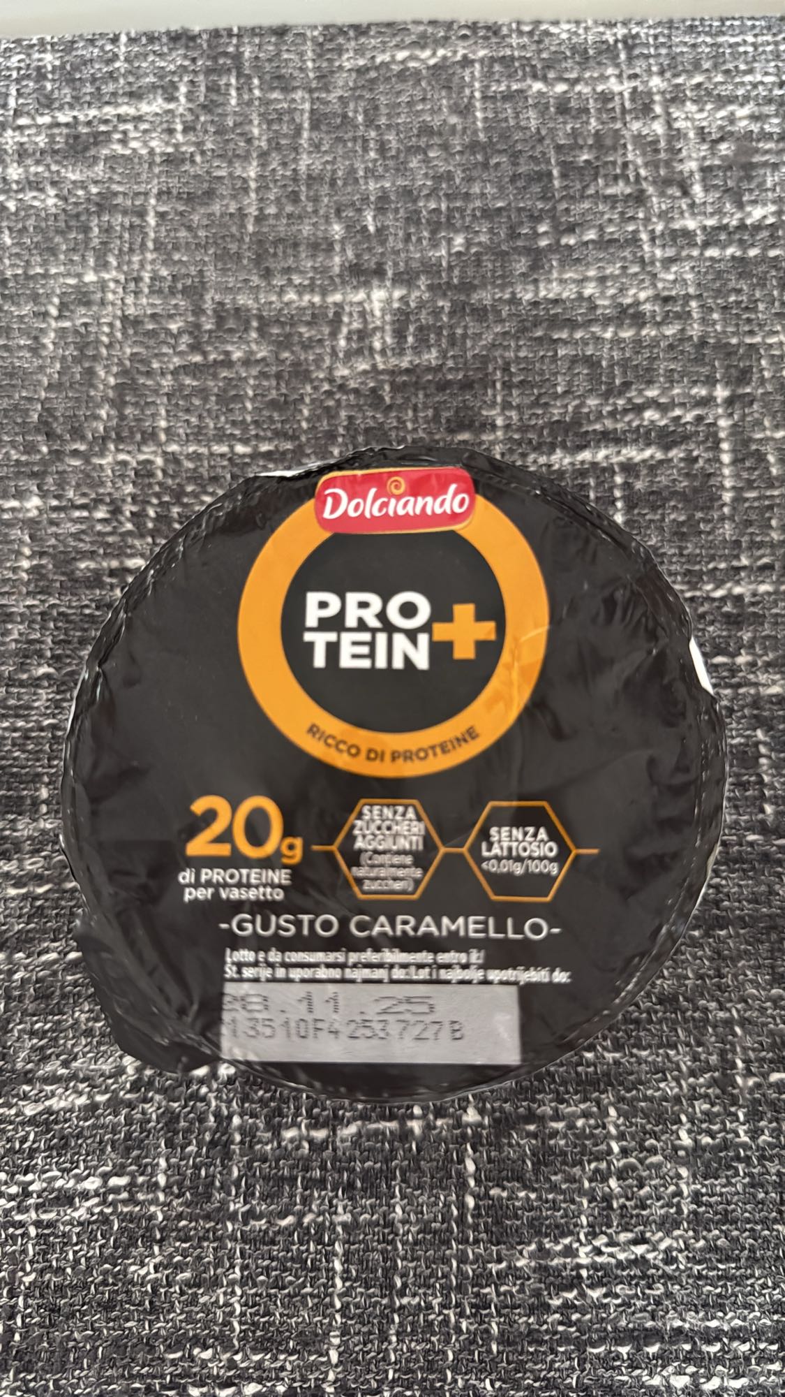 Iaurt proteic caramel