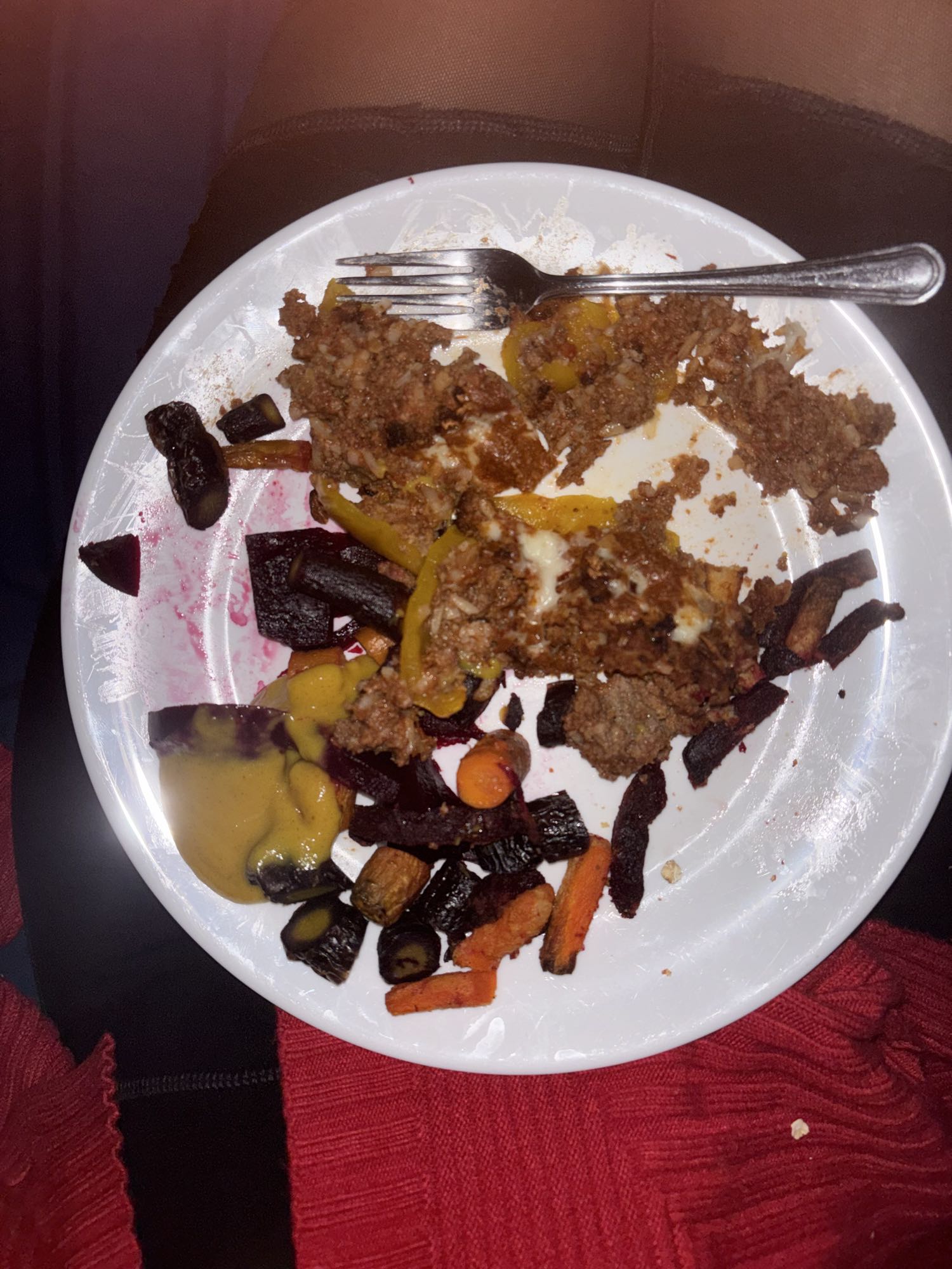 Poivrons farcis et légumes