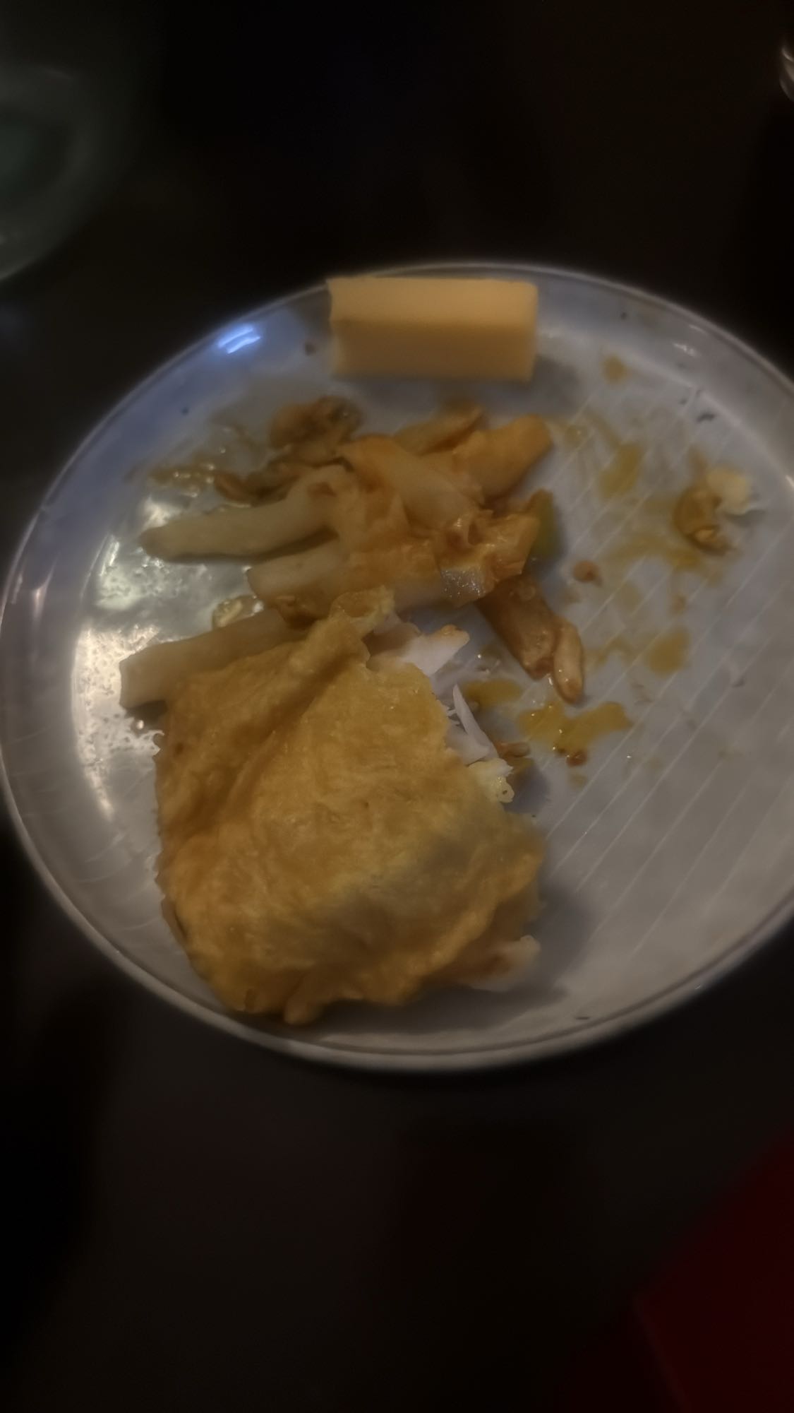 Egg omelette with cheese