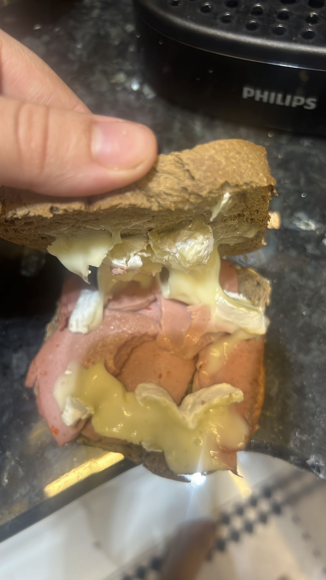 Sandwich jambon fromage