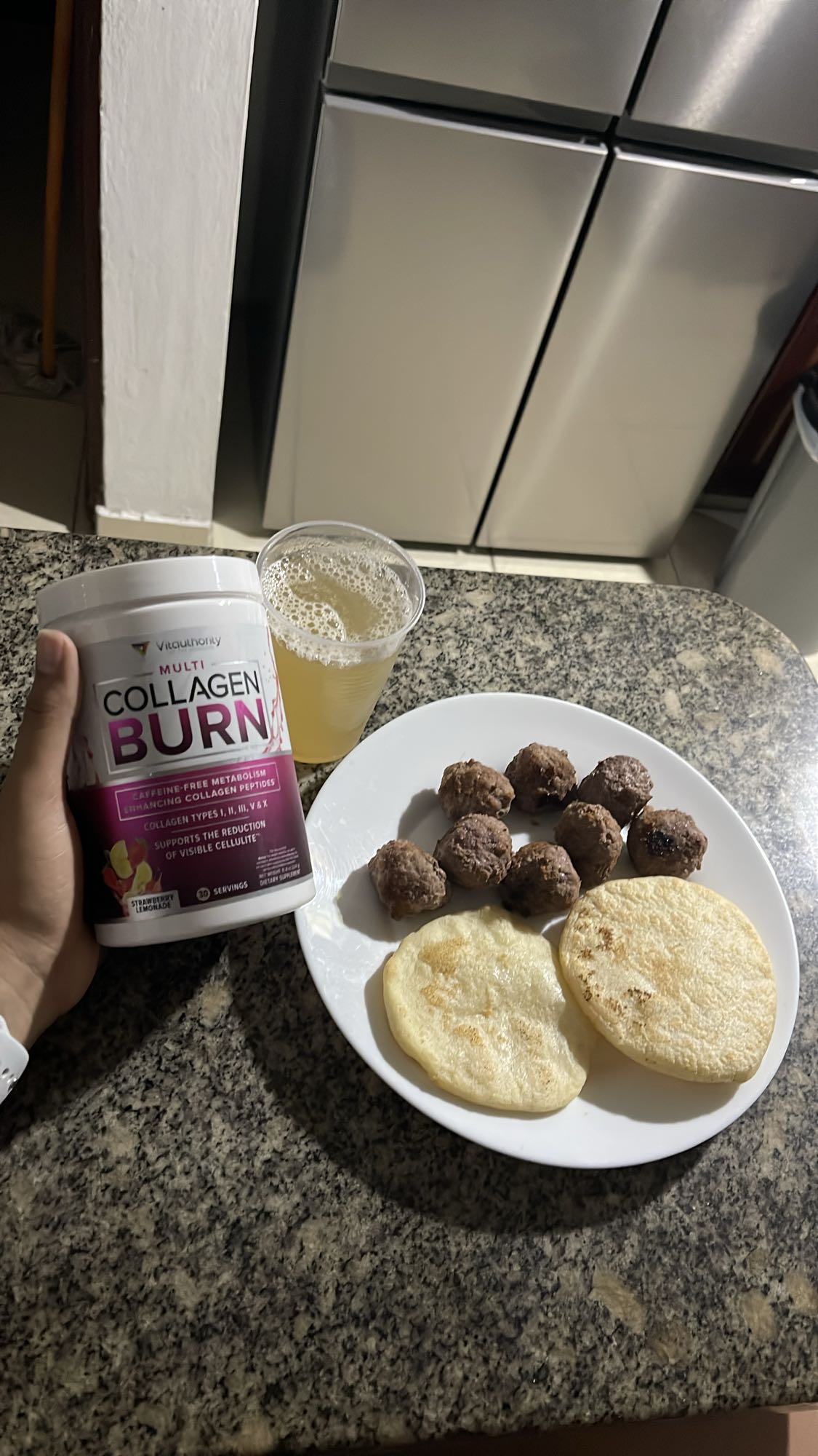 albóndigas con arepas