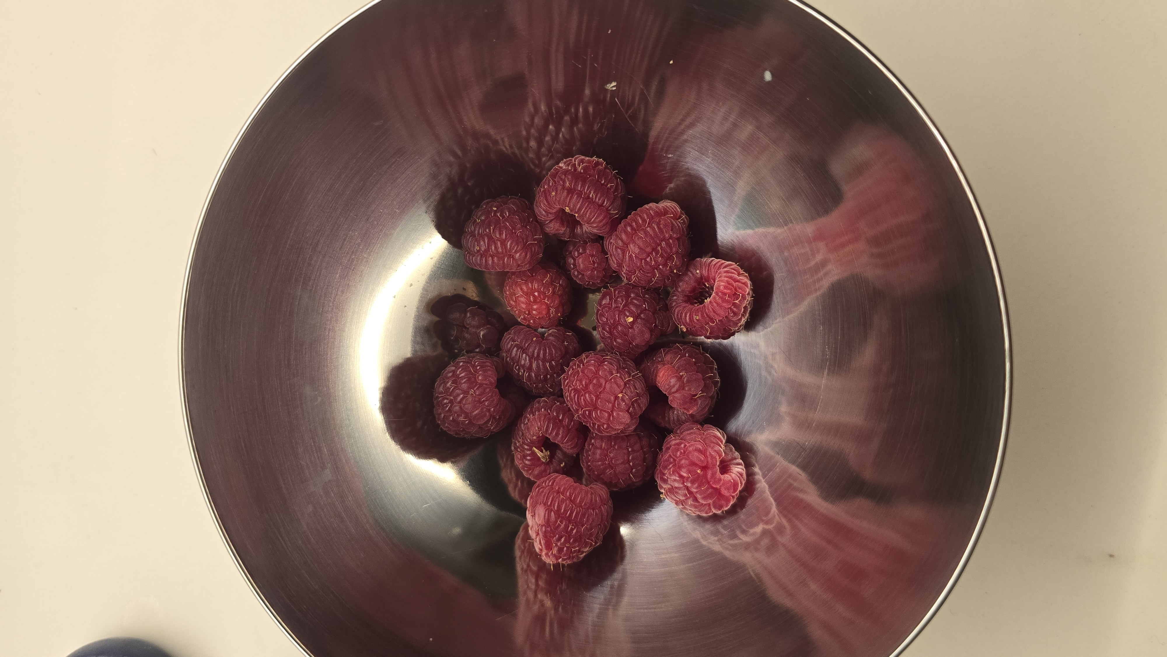 Fresh Raspberries Bowl