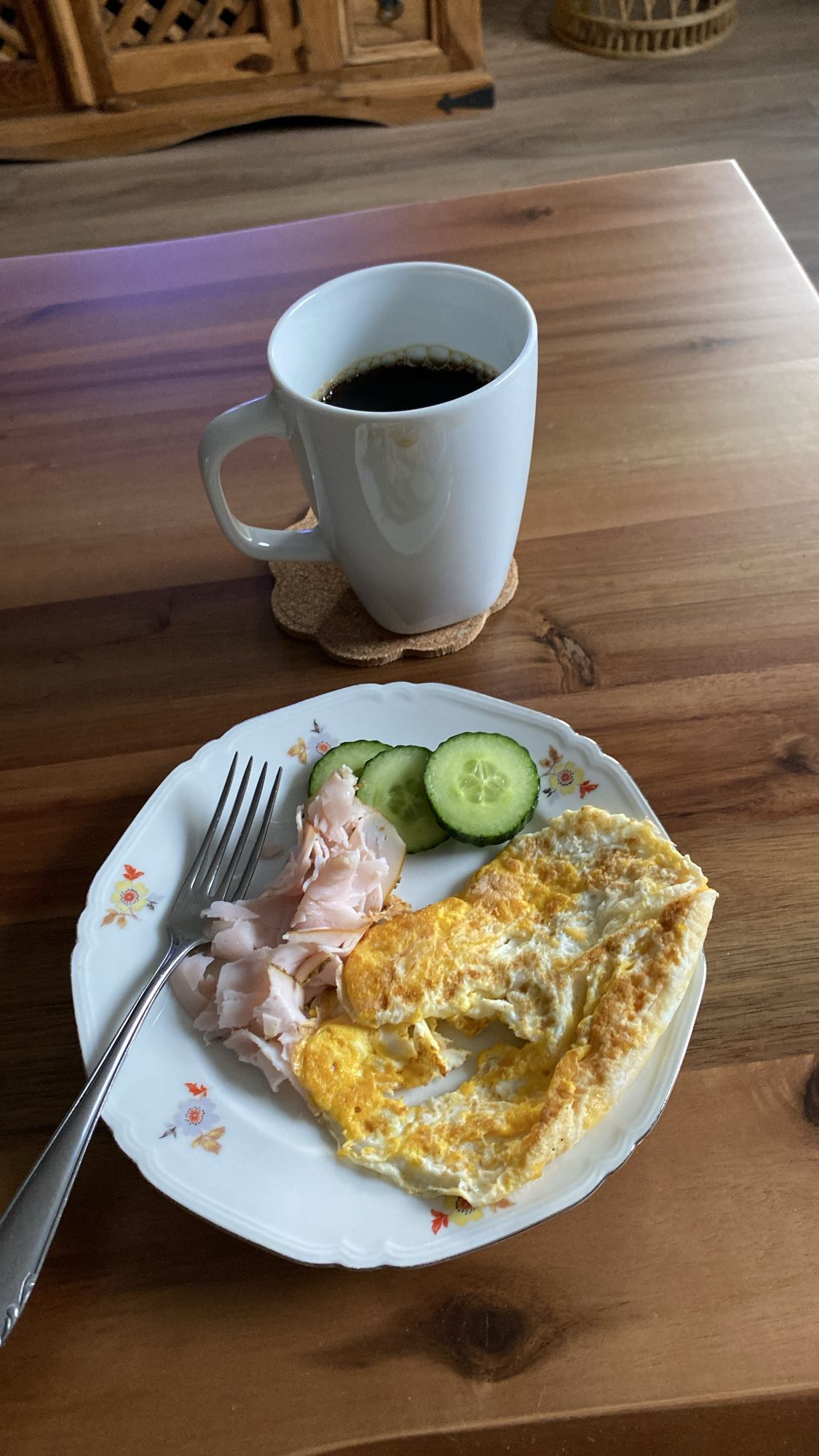 Ägg, kalkon & kaffe frukost