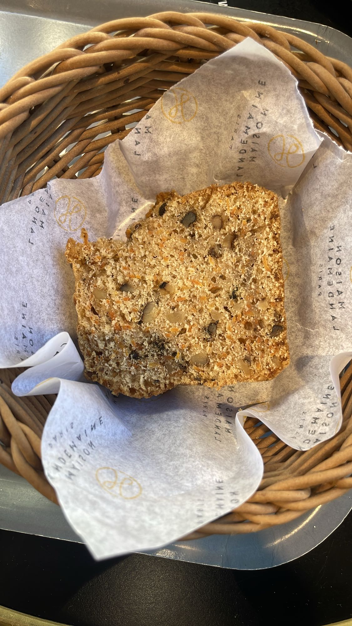 Cake aux carottes et noix