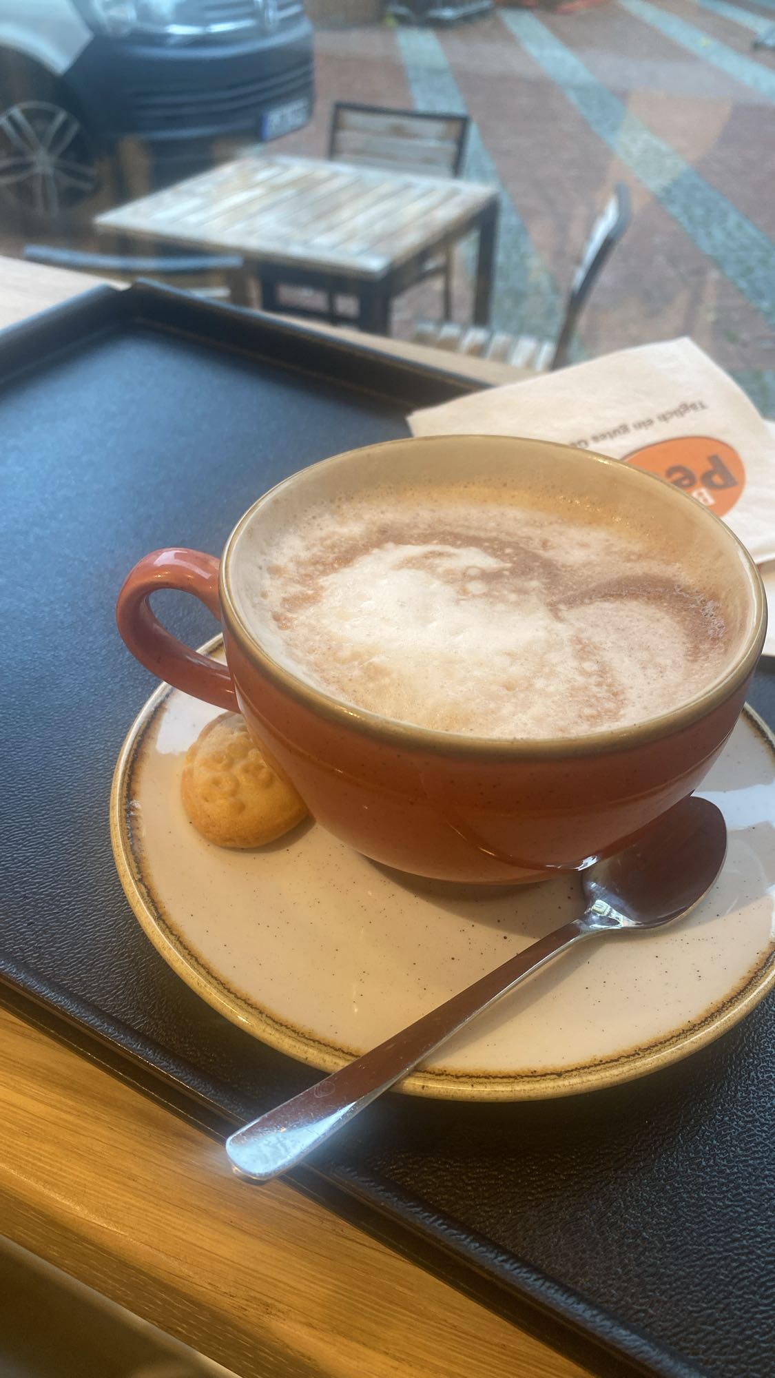 Heisse Schokolade & Keks