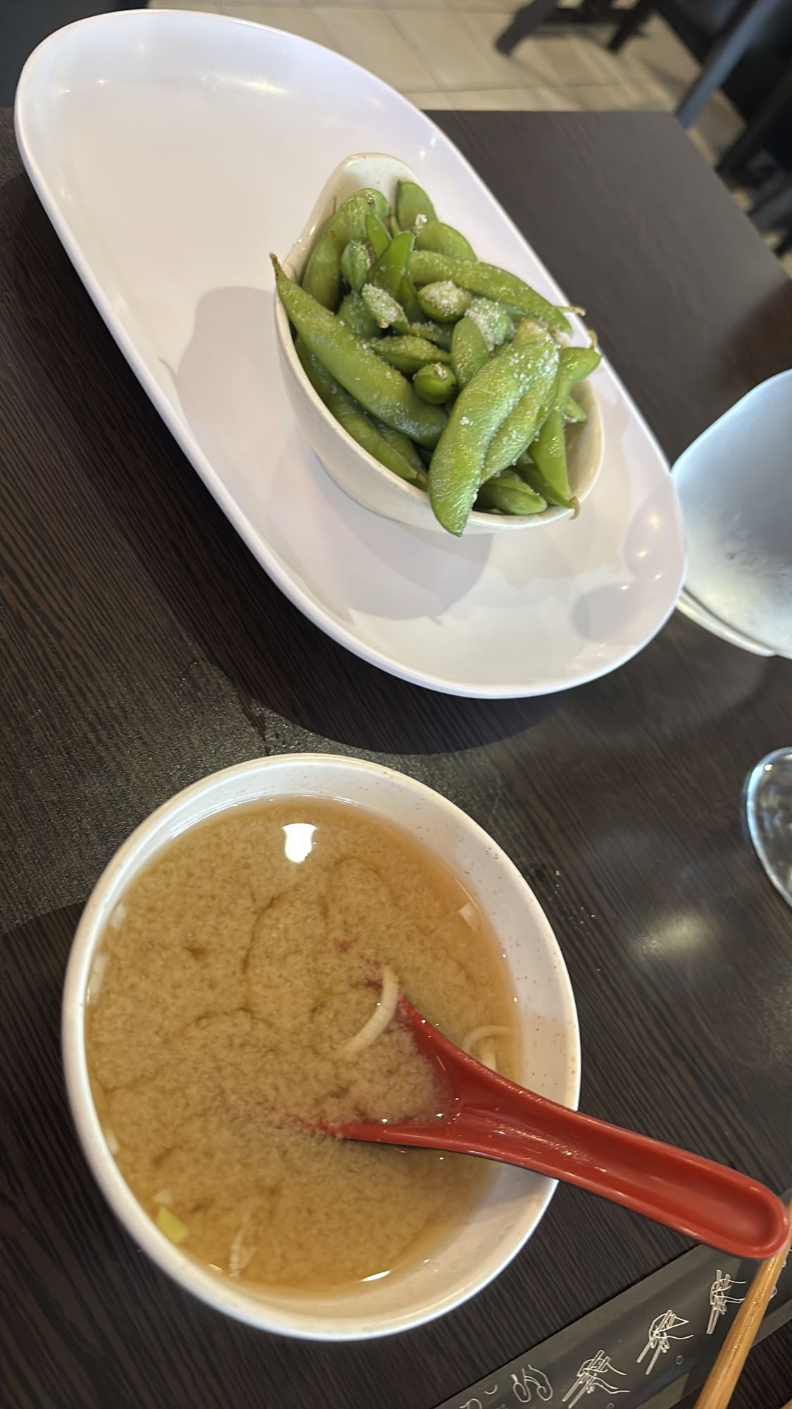 Soupe miso et edamame