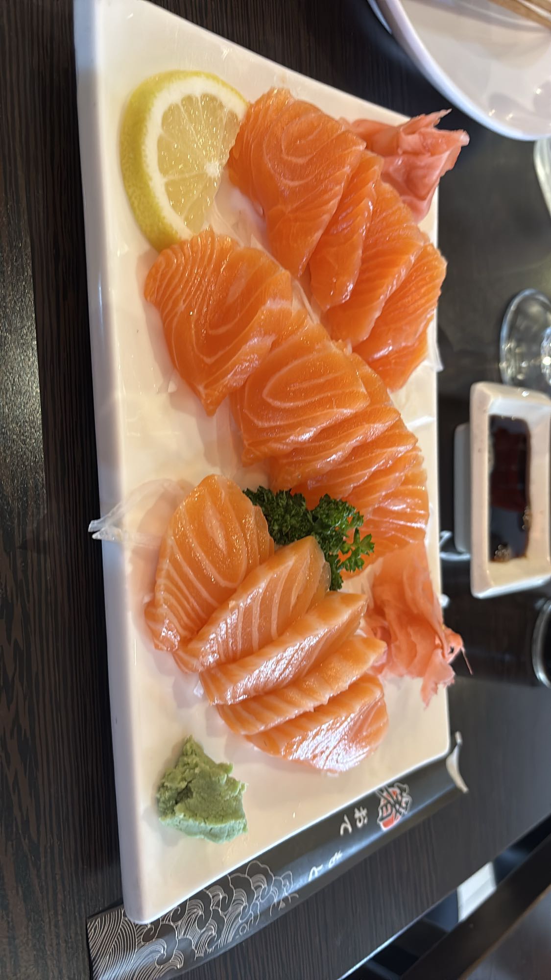 Sashimi de saumon