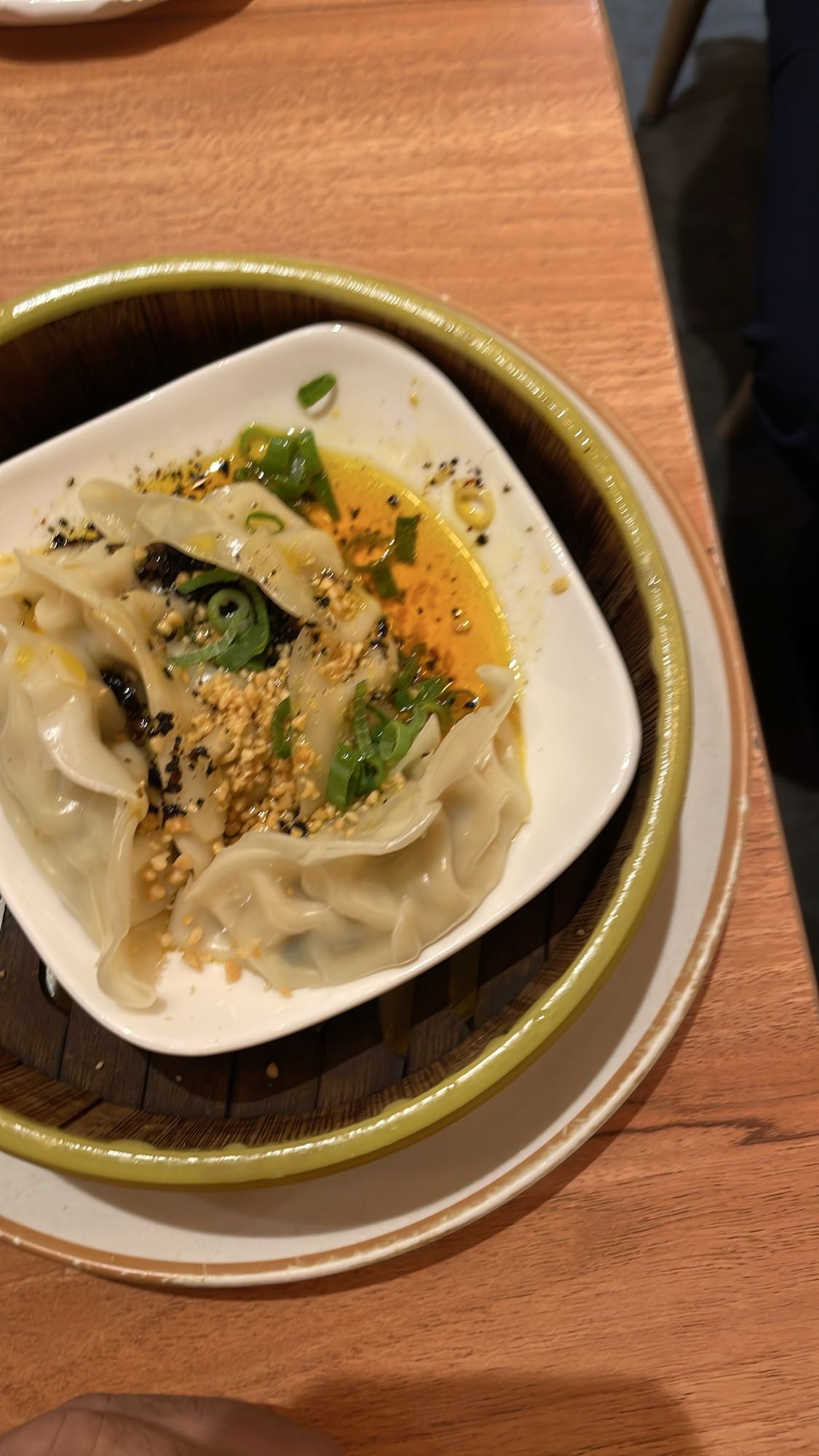 Raviolis épicés vapeur