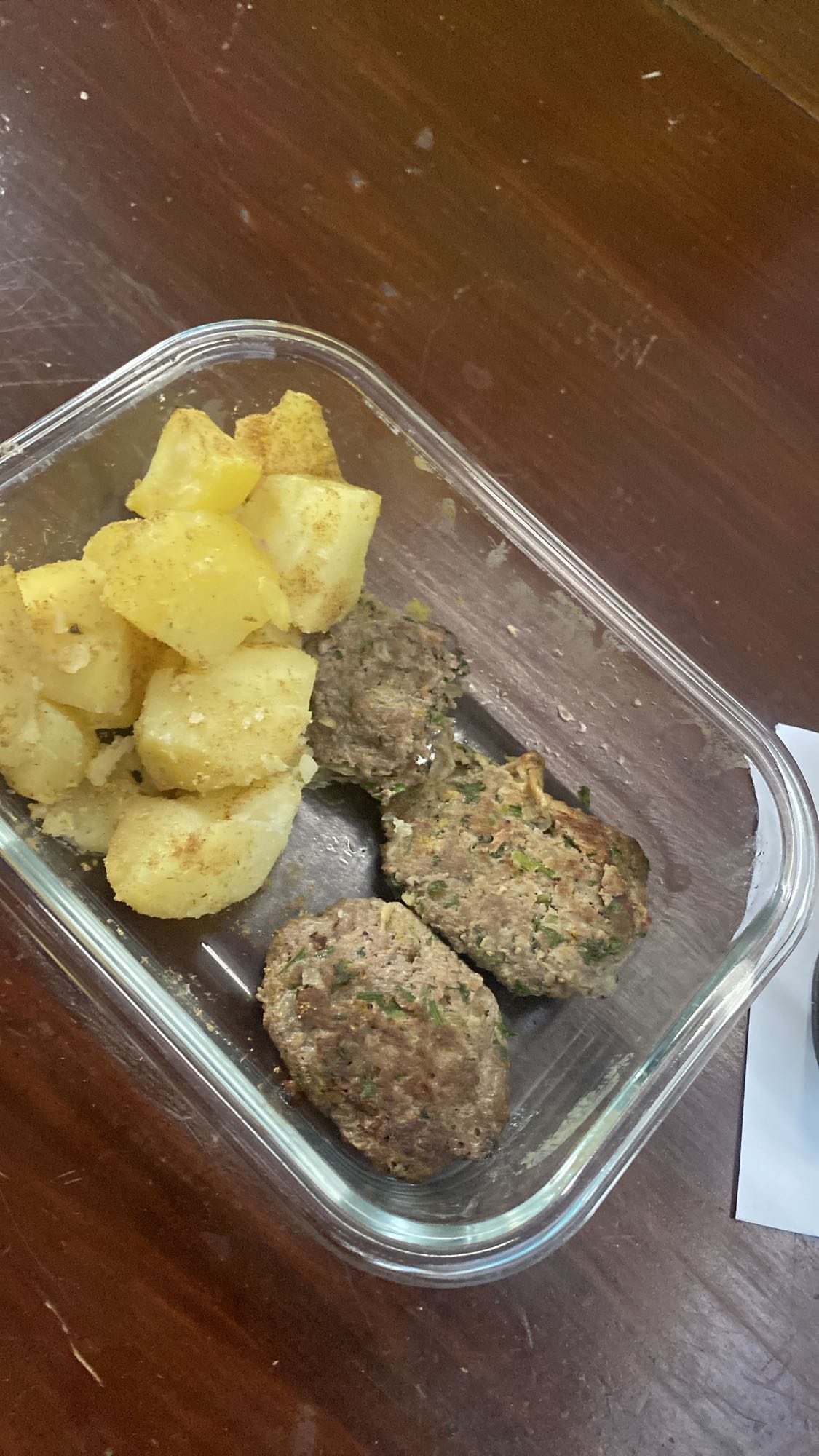 Boulettes et pommes de terre