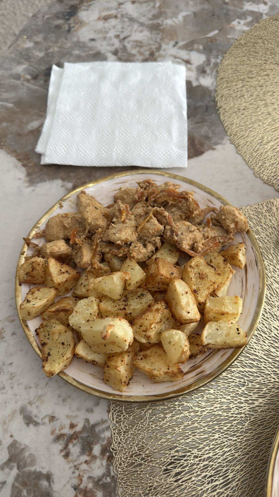 Курица с картофелем