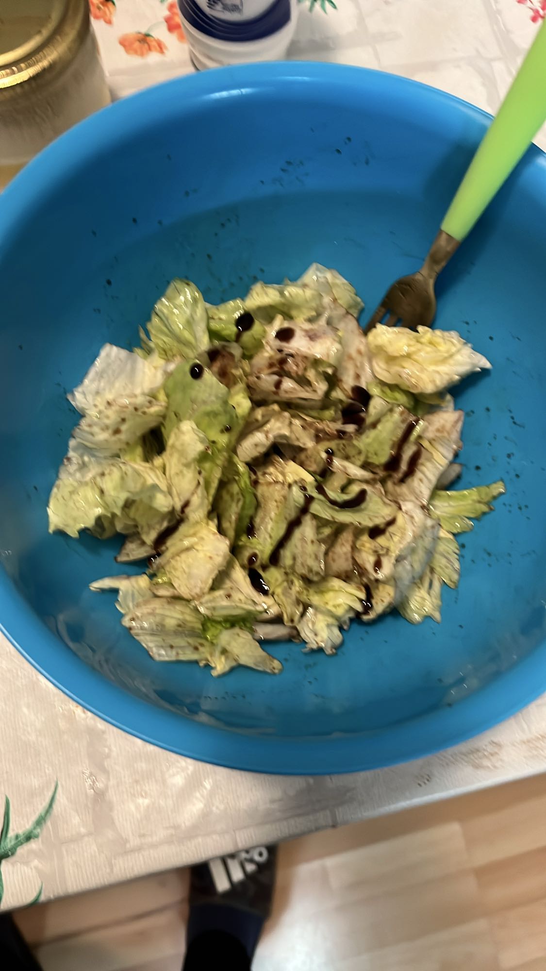 Салата айсберг с балсамико