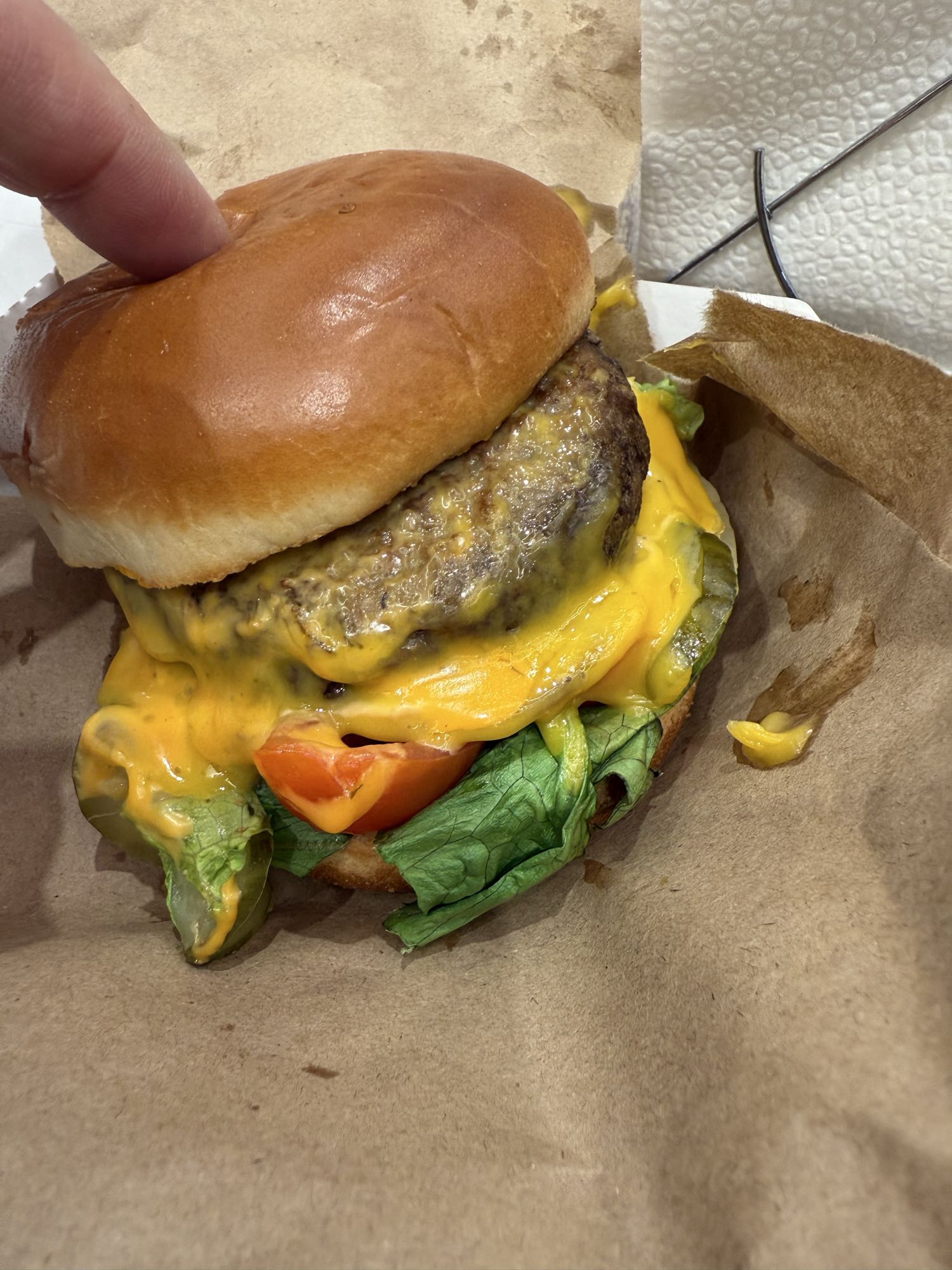 чизбургер с овощами