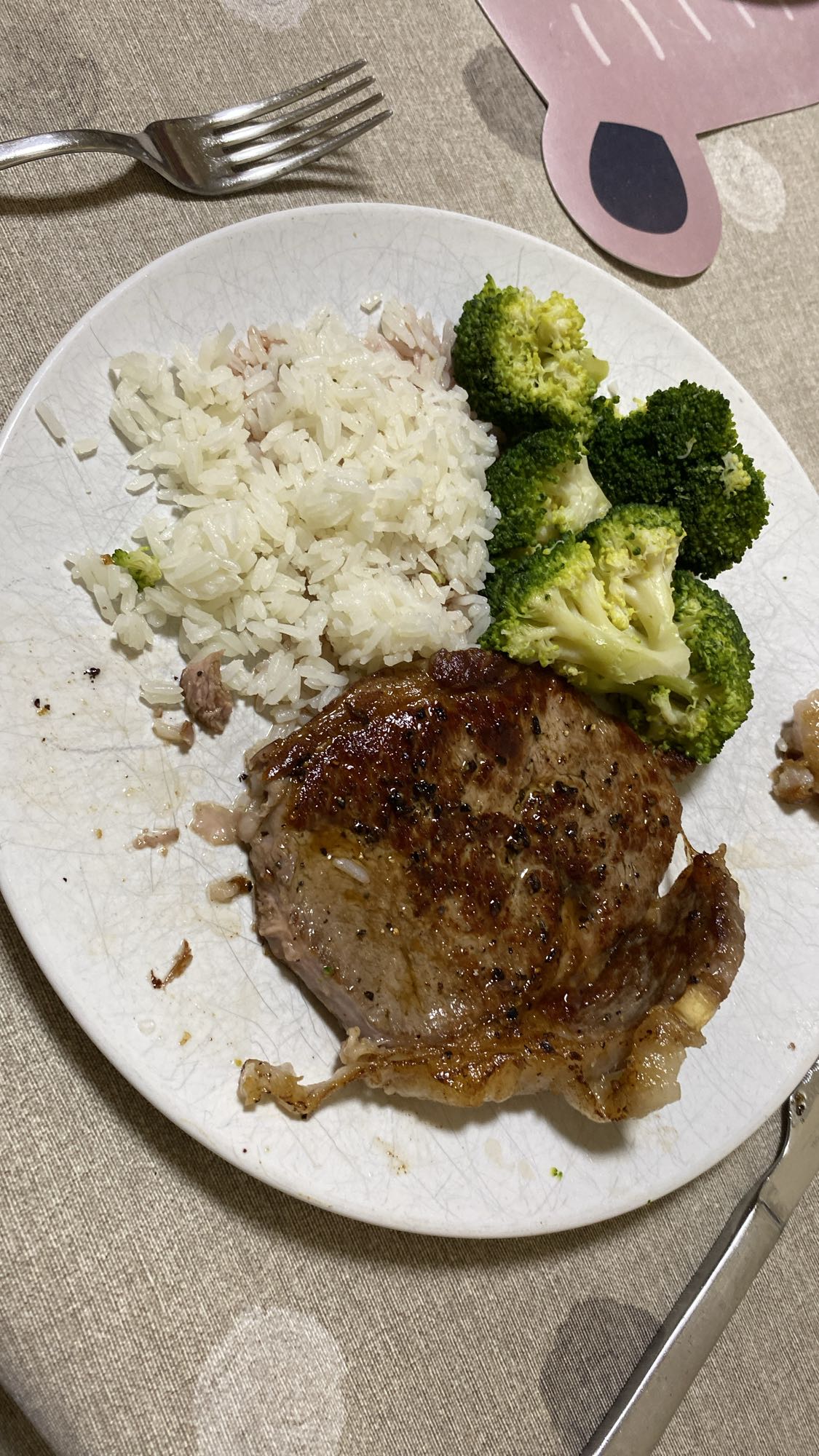 Carne con arroz y brócoli