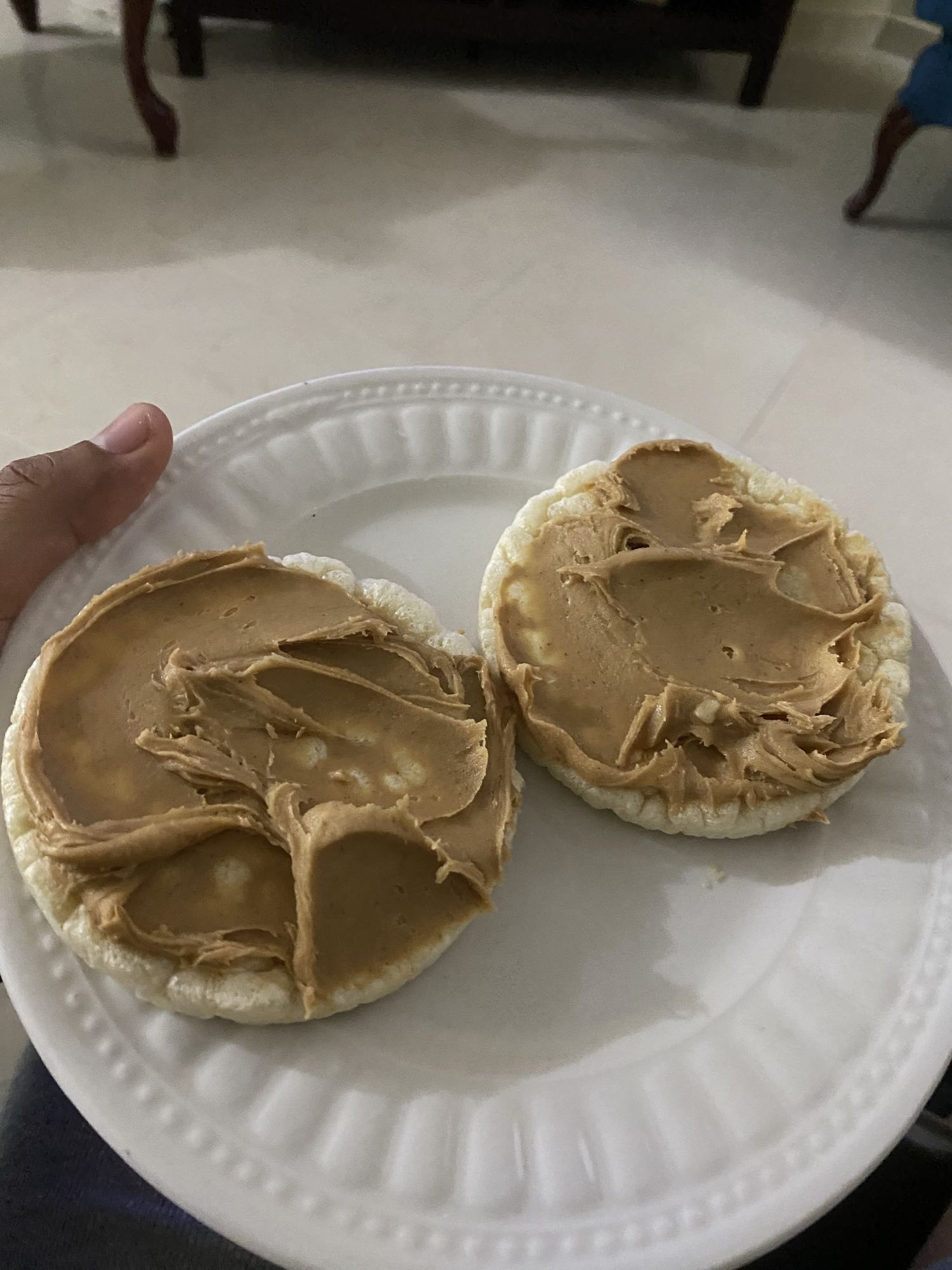 Tortitas de arroz con crema de cacahuate