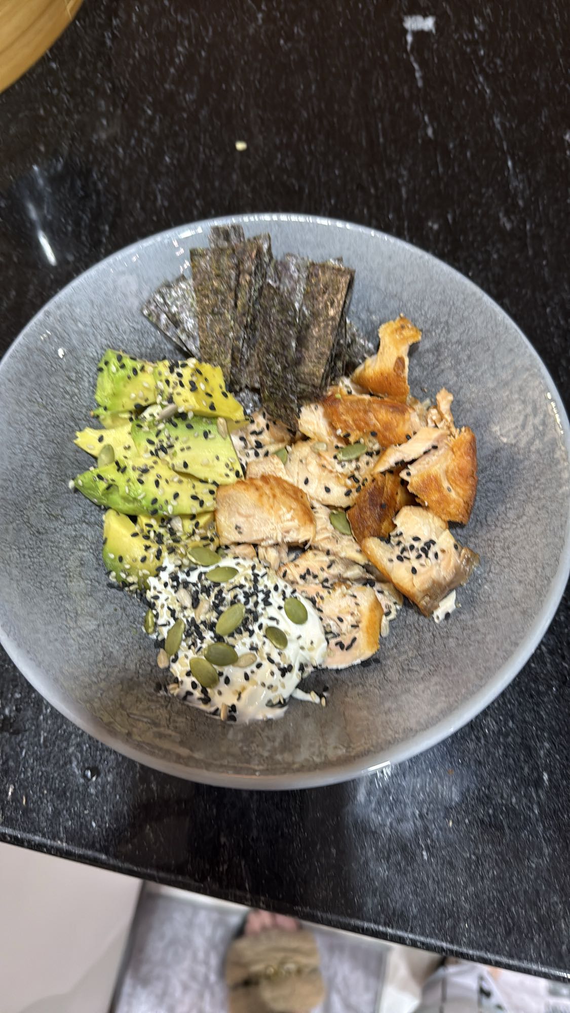 Bowl de frango e abacate