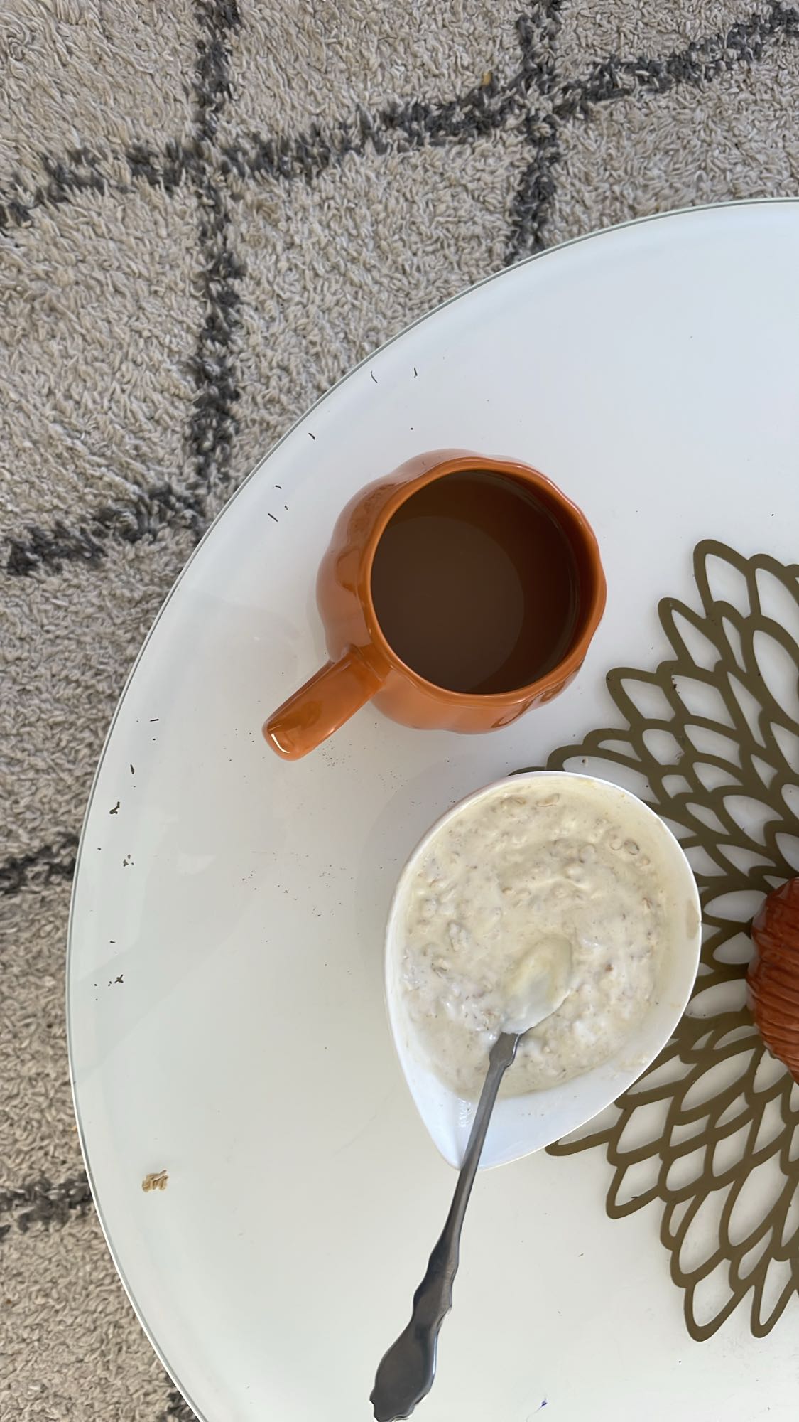 Mic dejun cu ovăz și cafea