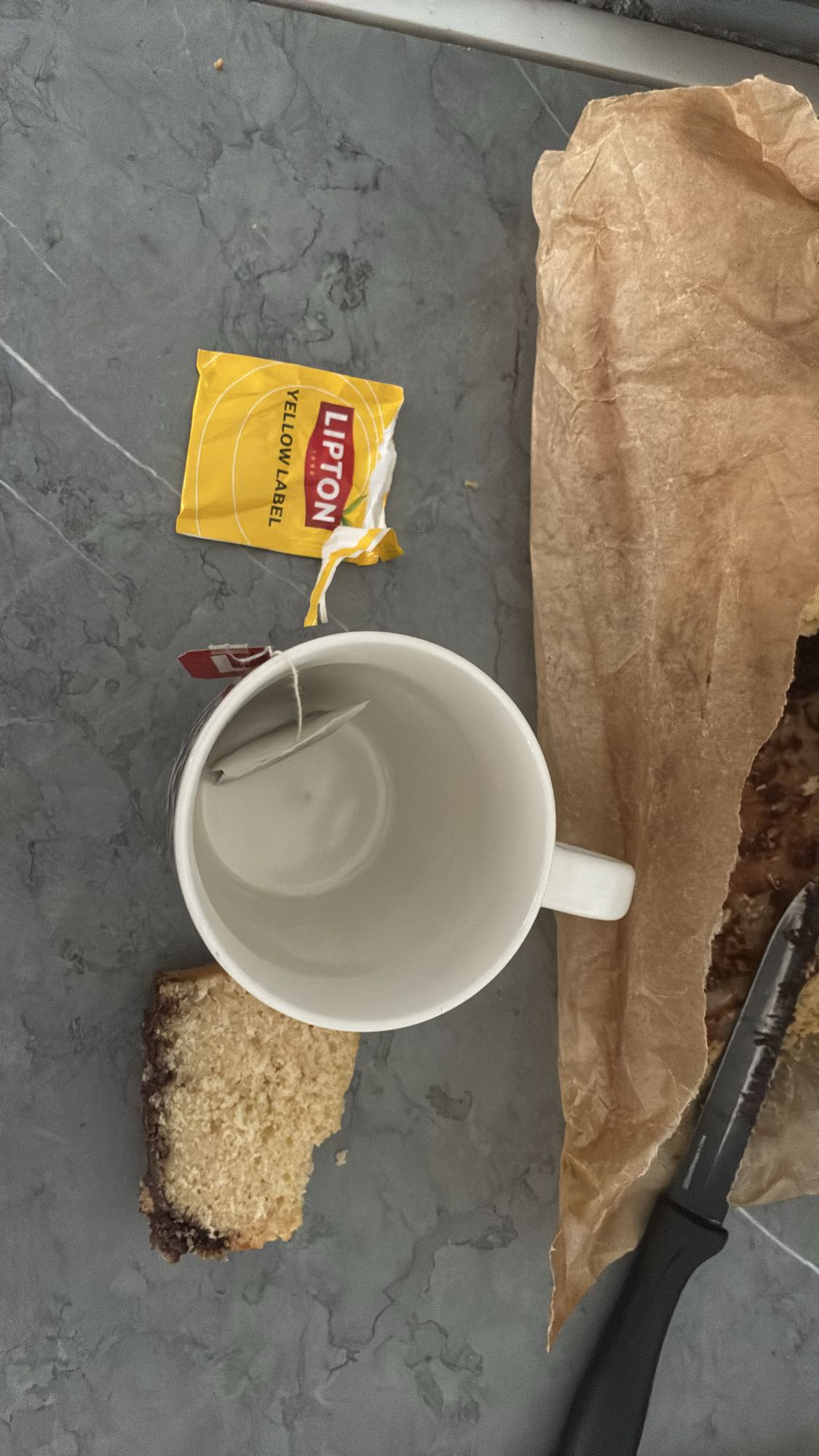 Thé et gâteau maison