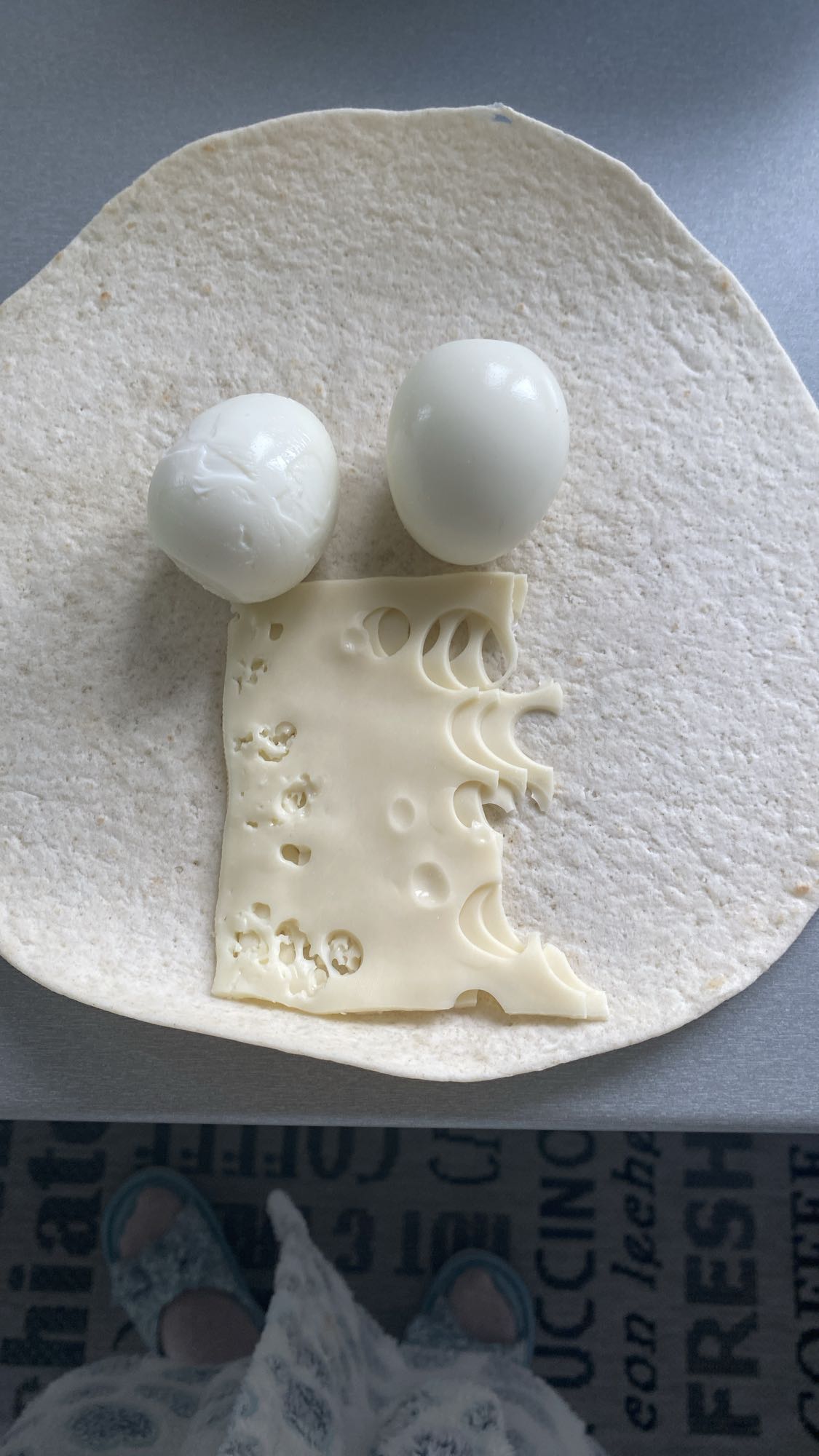 Tortilla z jajkiem i serem