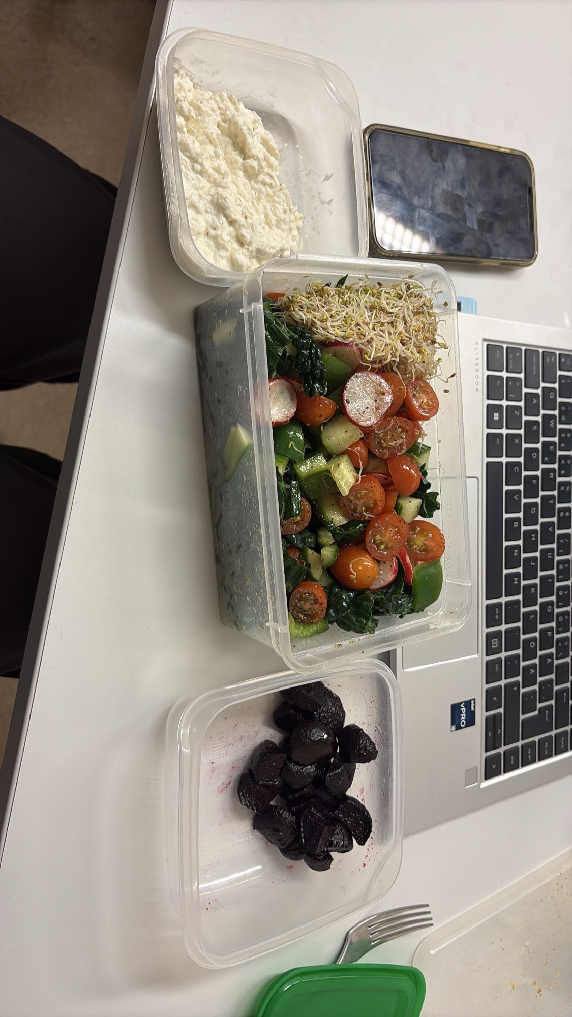 Grönsaks- och kesolunch