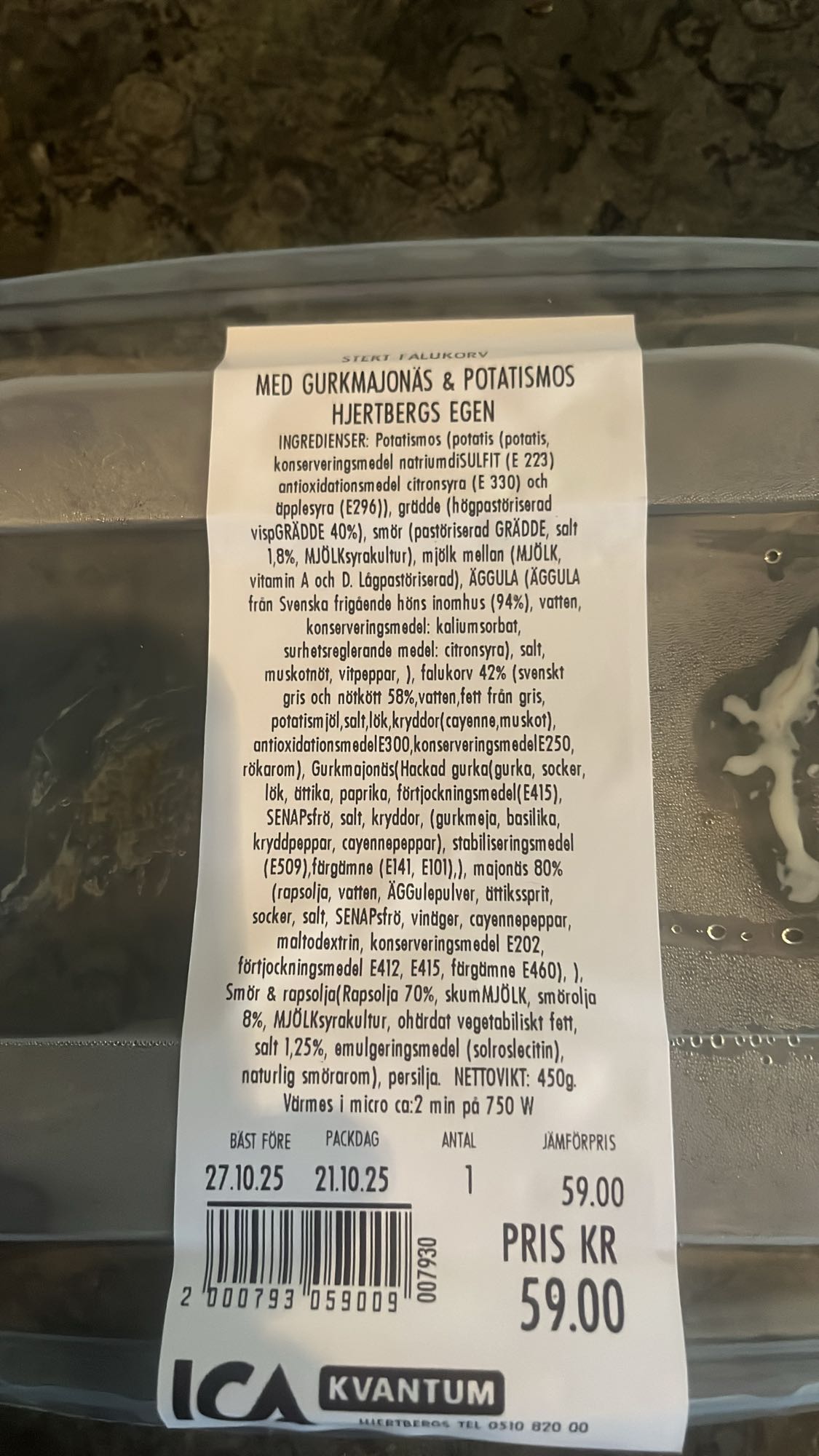 Falukorv med gurkmajonäs & potatismos