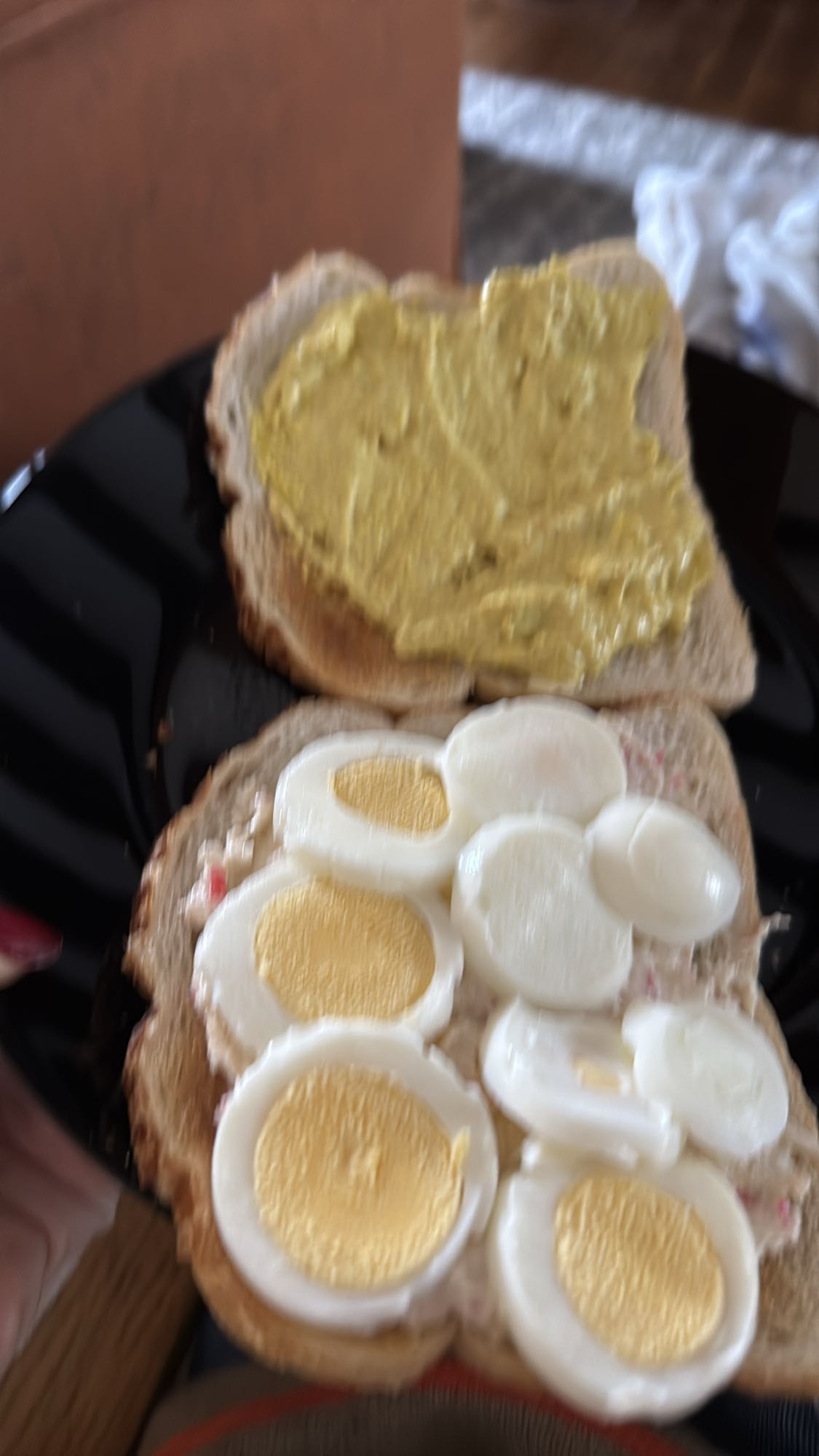 Broodje ei met mosterd