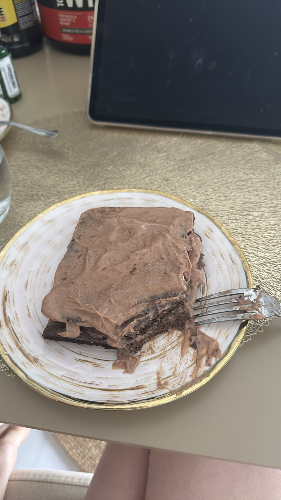 шоколадный протеиновый торт