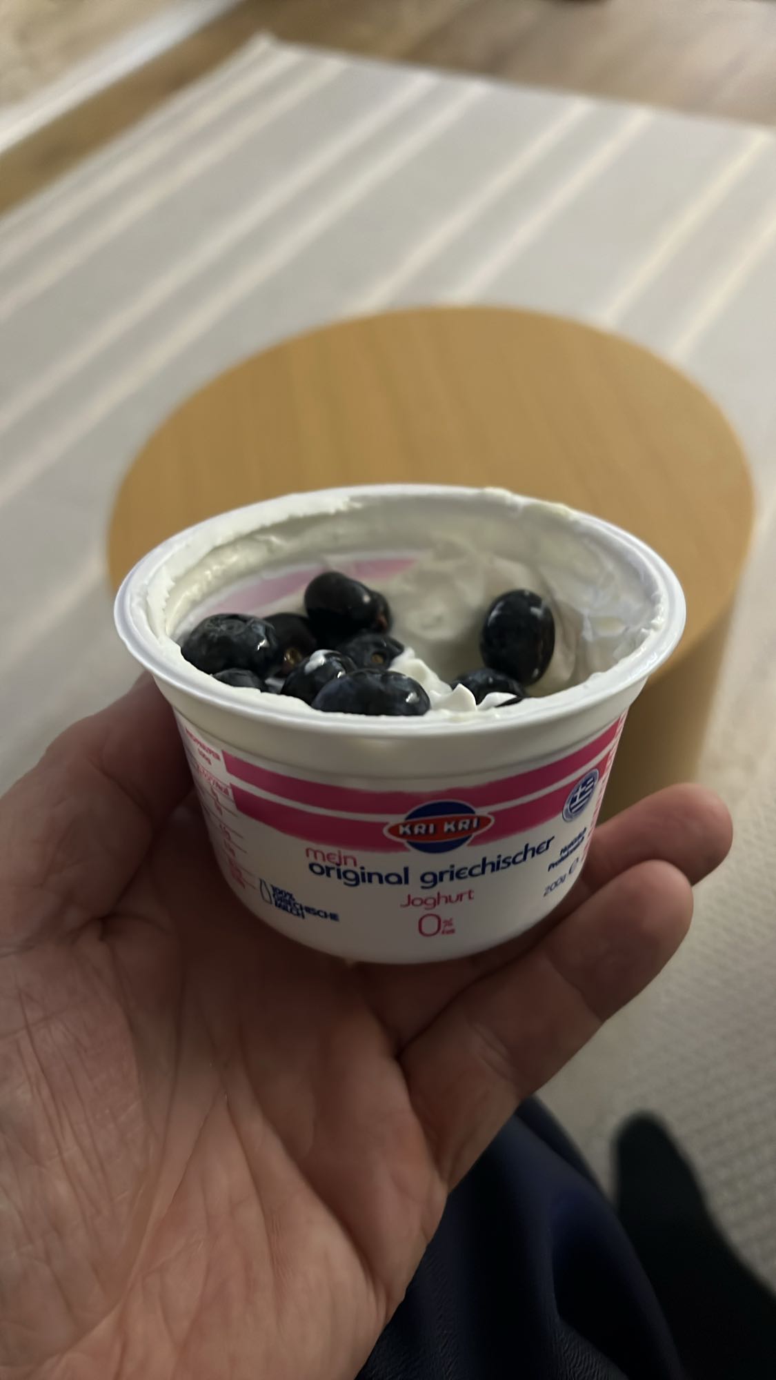 Jogurt z borówkami