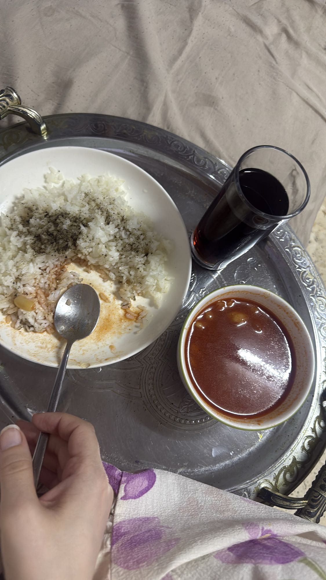 Rice with soup and soda