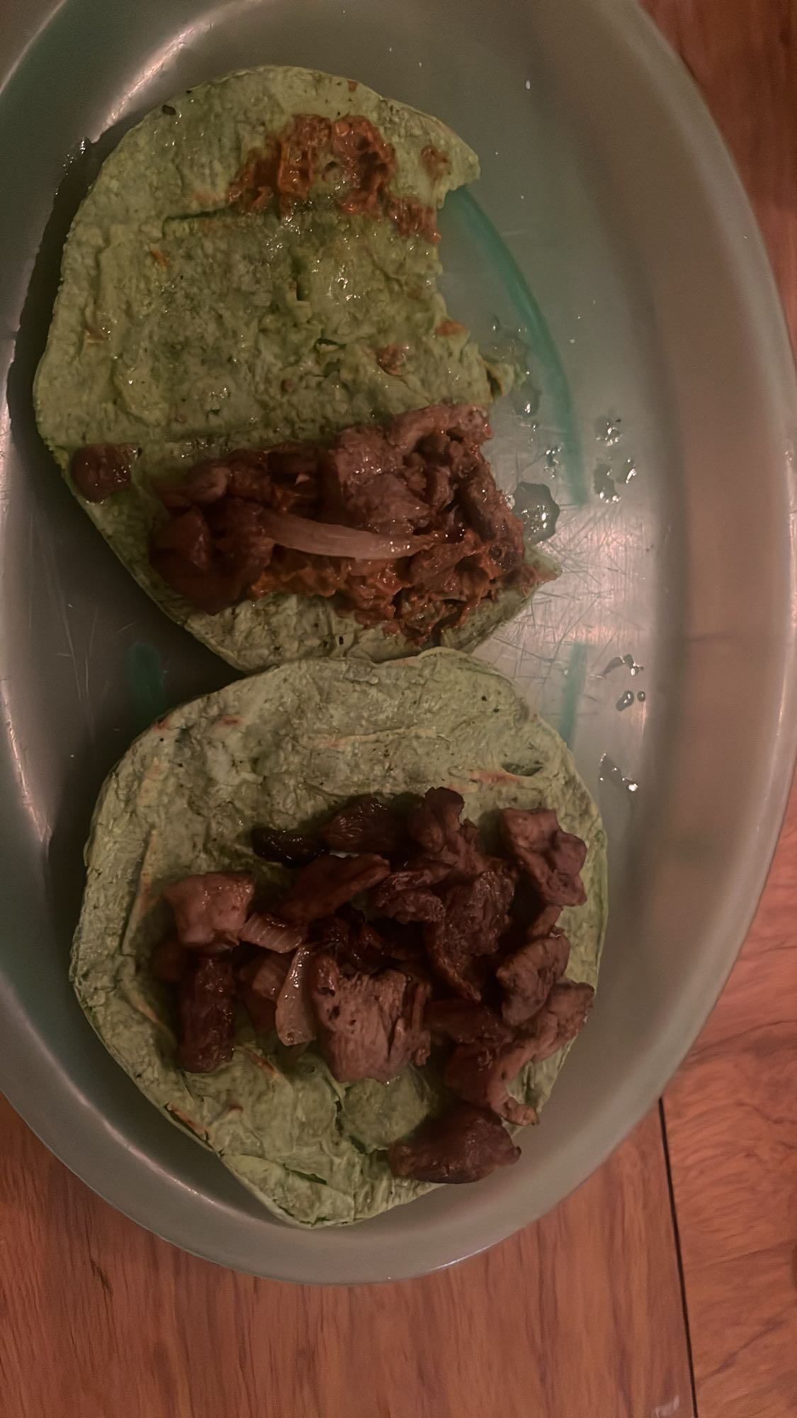 tacos de carne y espinaca