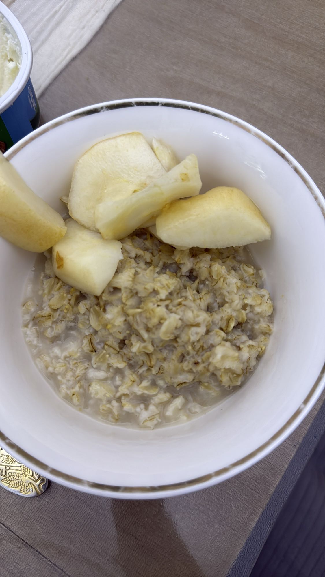 овсянка с яблоком