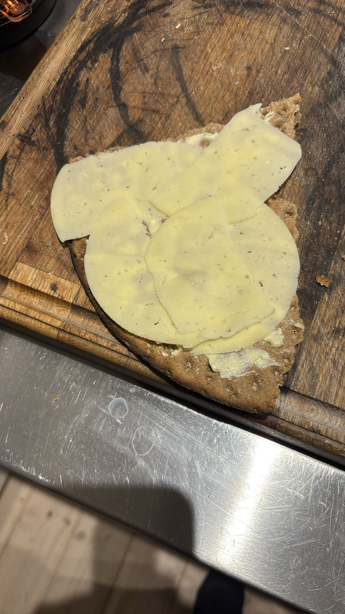 Knäckebröd med ost