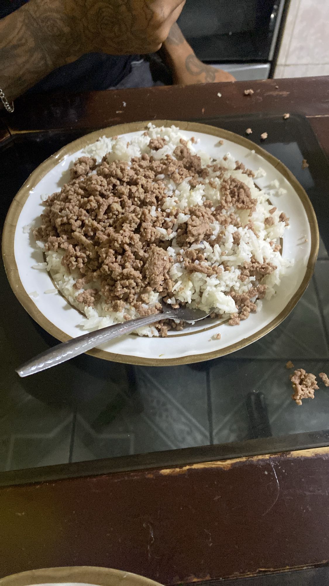 Arroz con carne molida