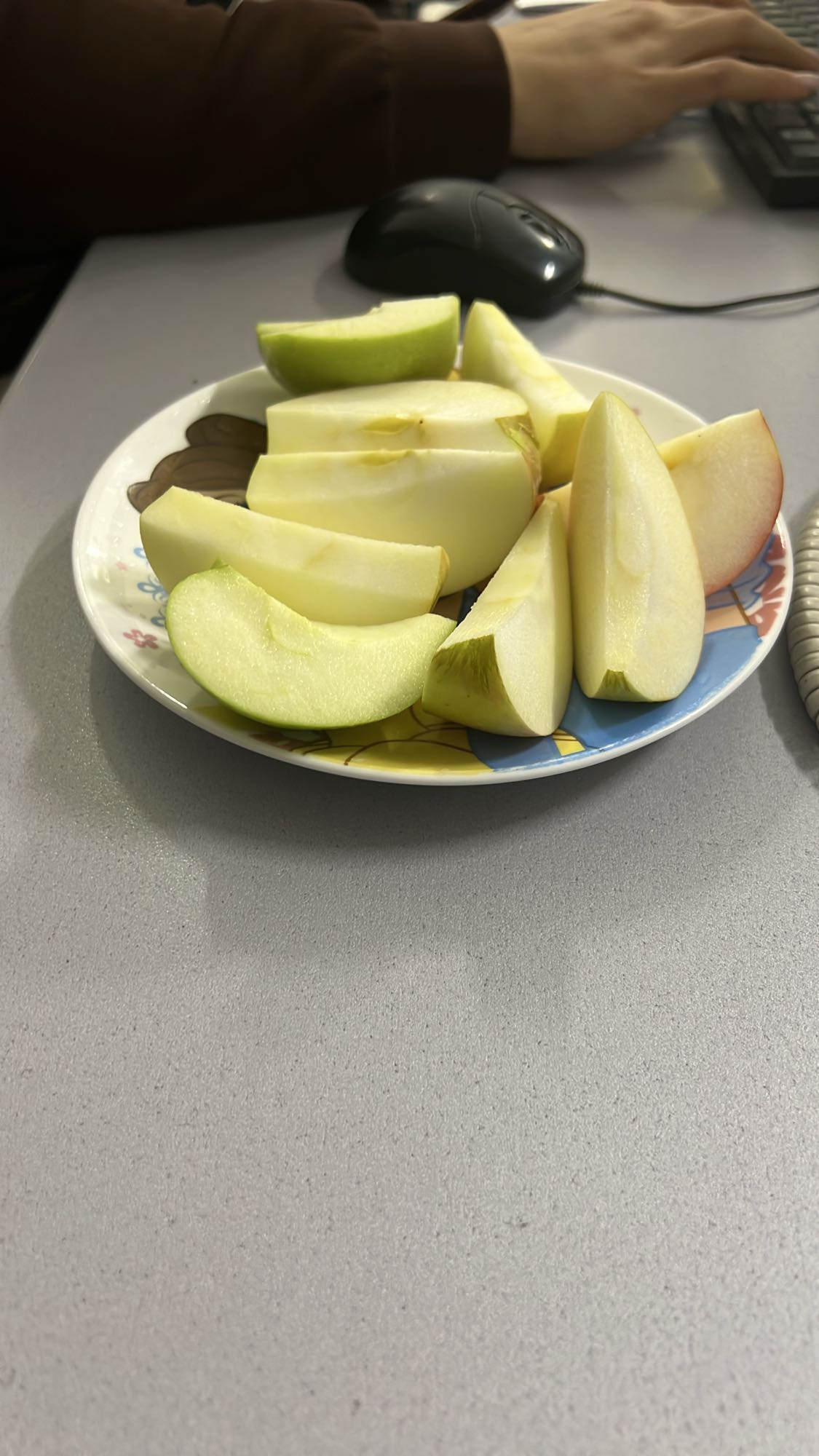 Խնձորի սալաթ