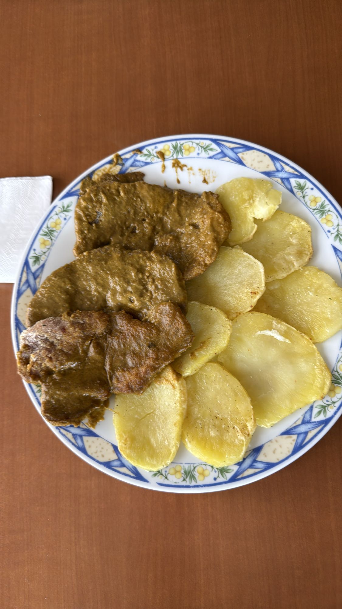 Carne con papas