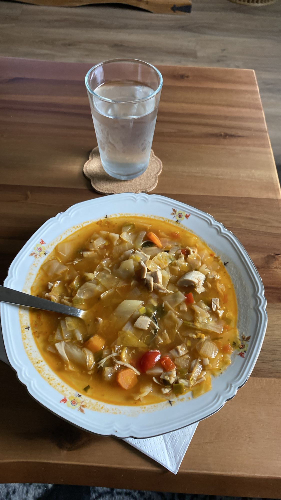 Kycklingsoppa med grönsaker