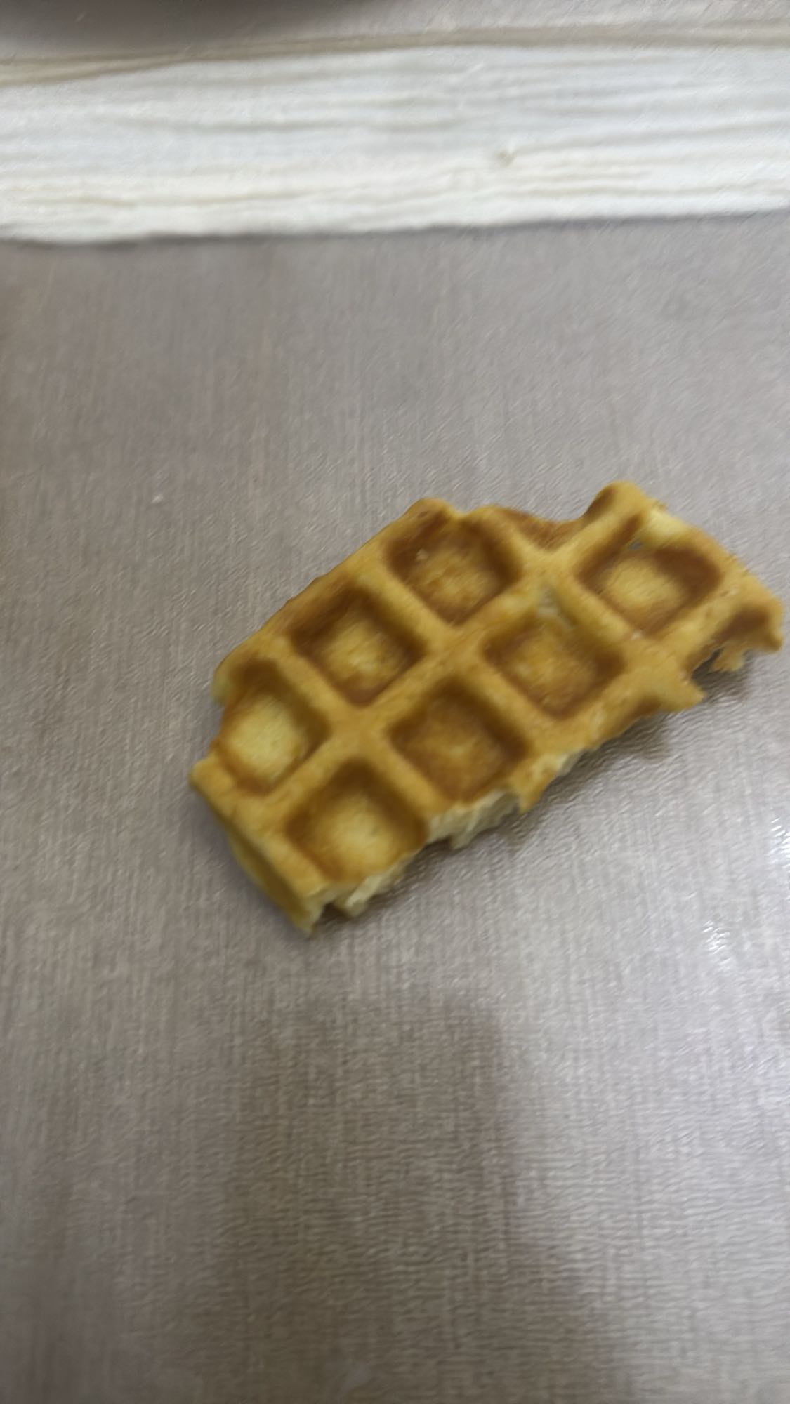 кусочек вафли