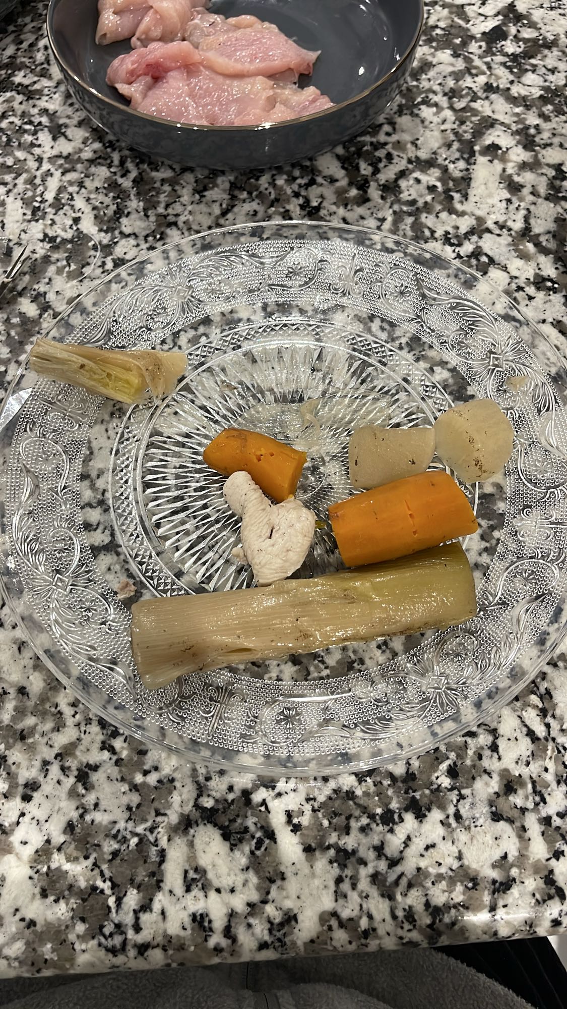 Légumes et poulet bouilli