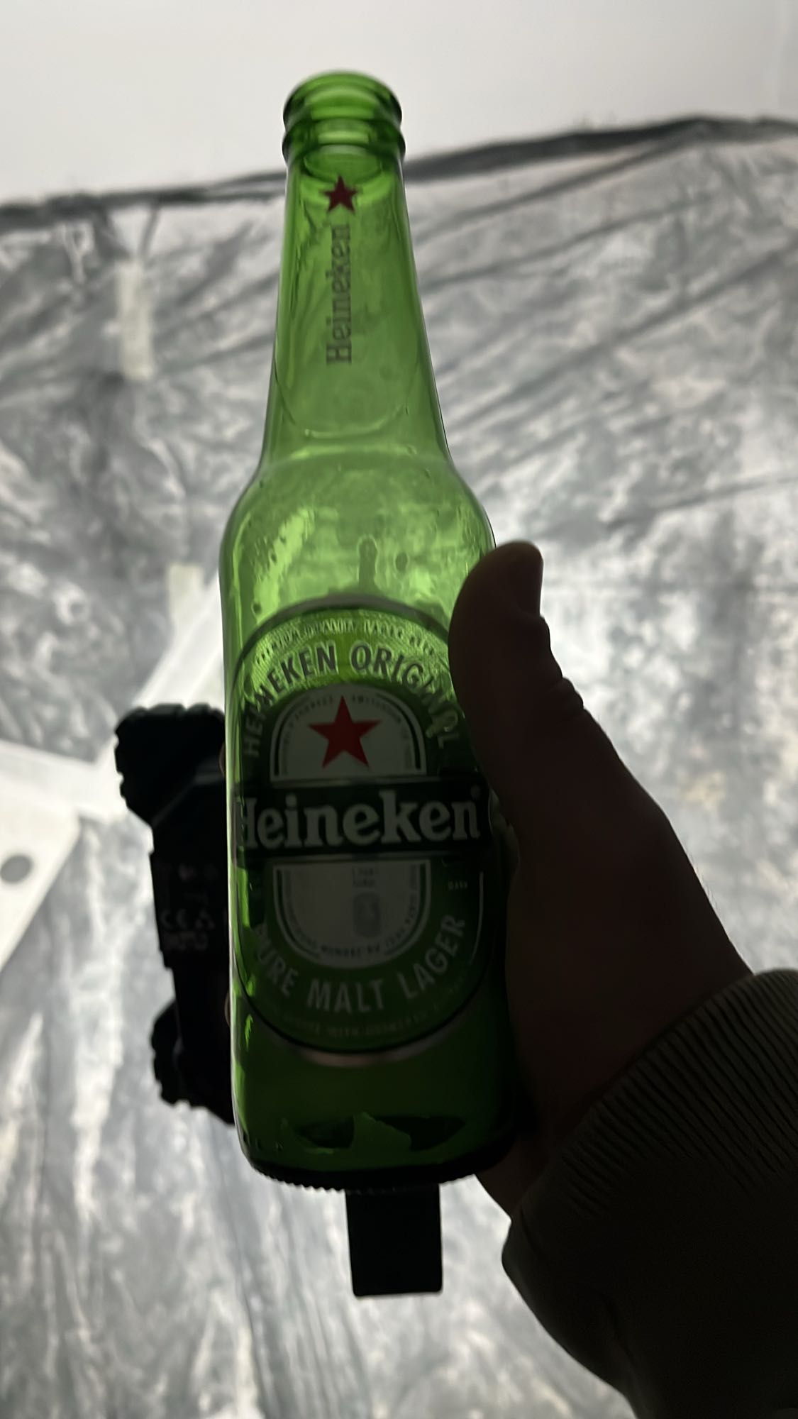 Бутилка Хайнекен бира